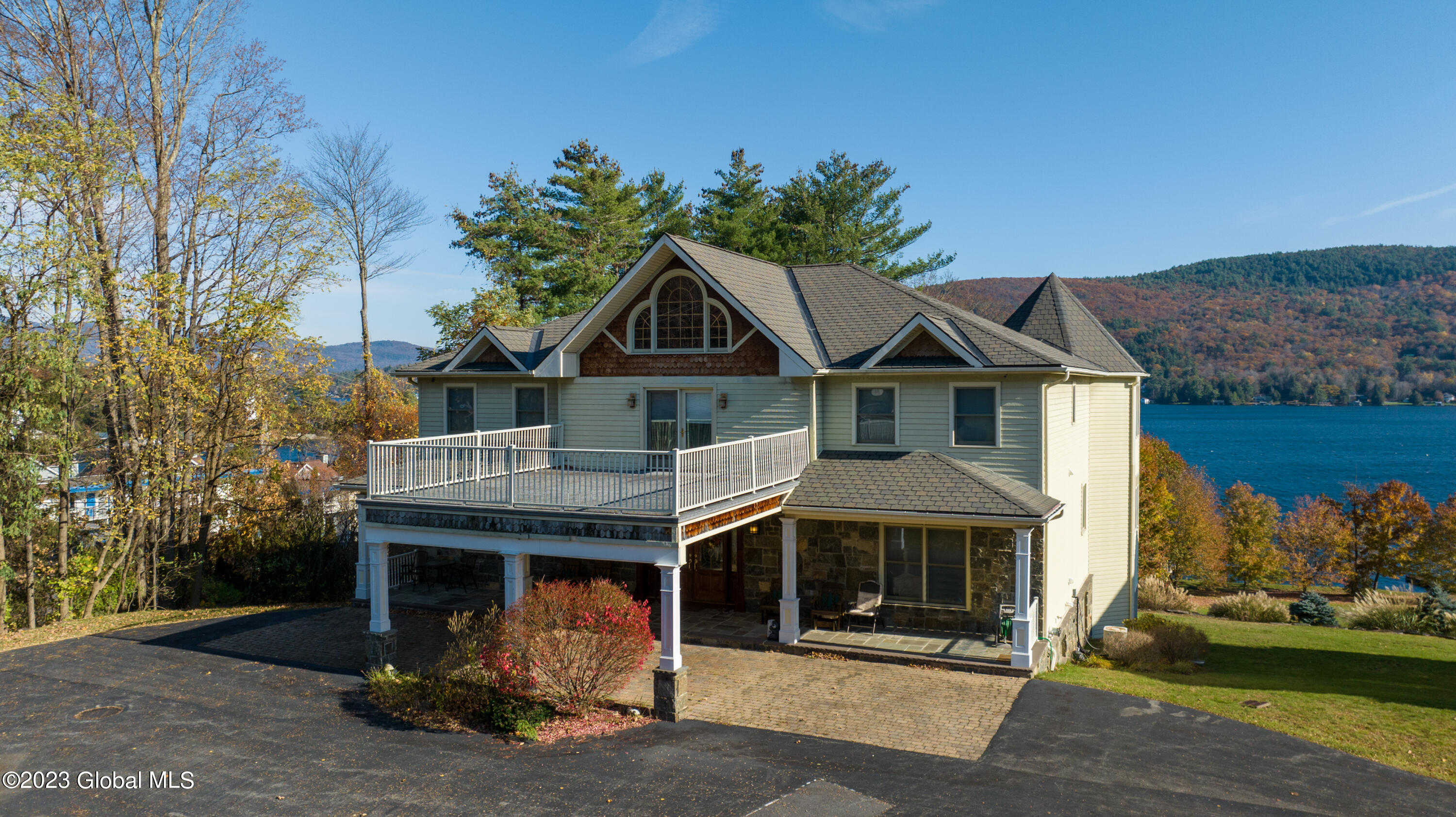 2992 Lake Shore Drive, Lake George, New York image 1