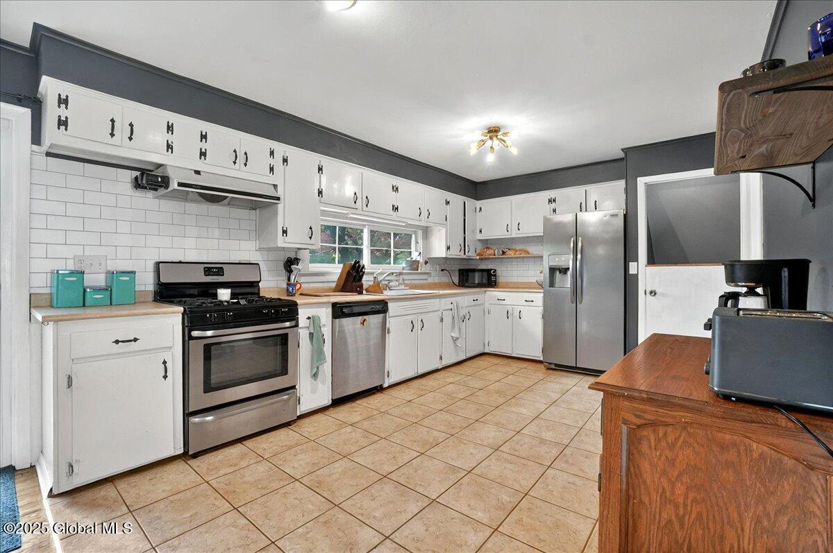 9 Bellaire Drive, Glenville, New York image 16