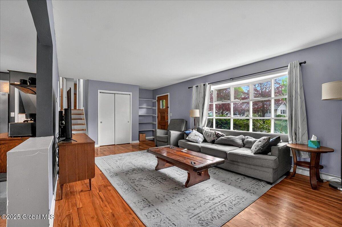 9 Bellaire Drive, Glenville, New York image 8