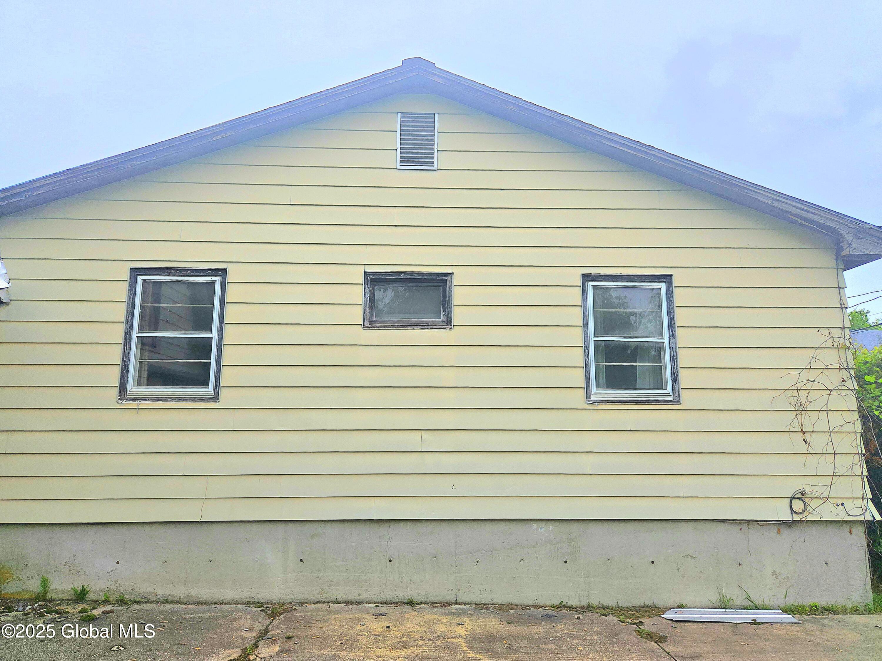 4 S East Avenue, Johnstown, New York image 3