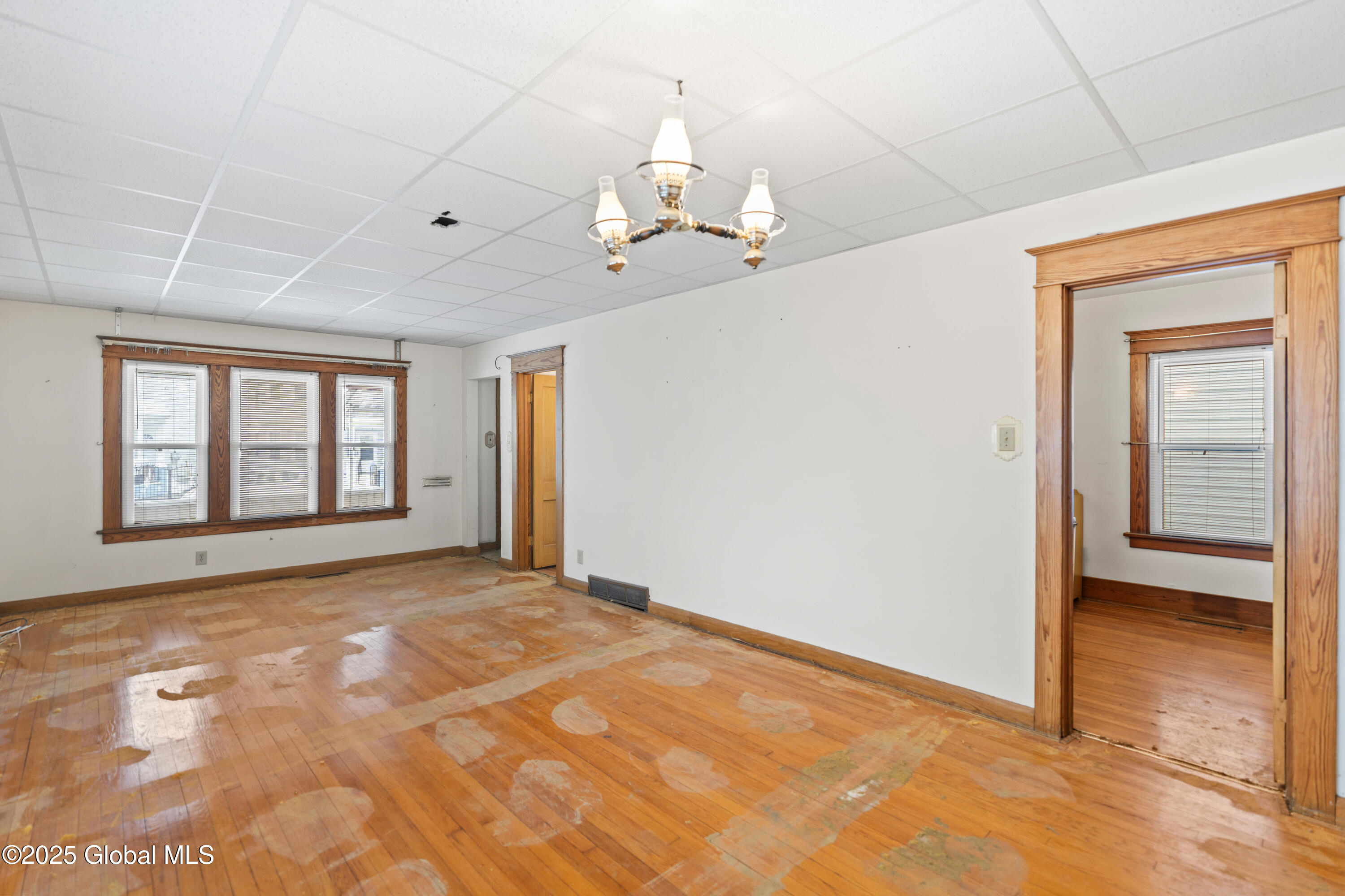 942 Norwood Avenue, Schenectady, New York image 5