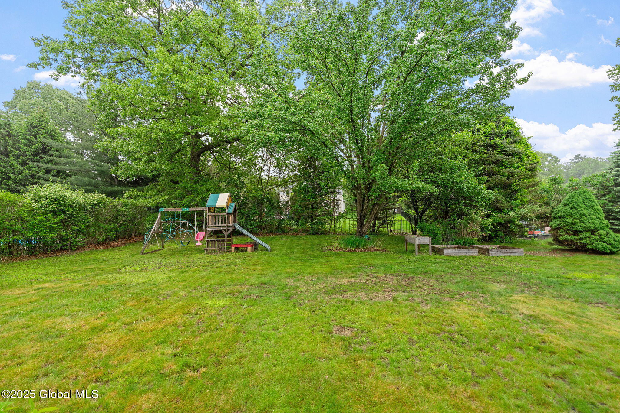 4 Flying Dutchman Way, Saratoga Springs, New York image 39