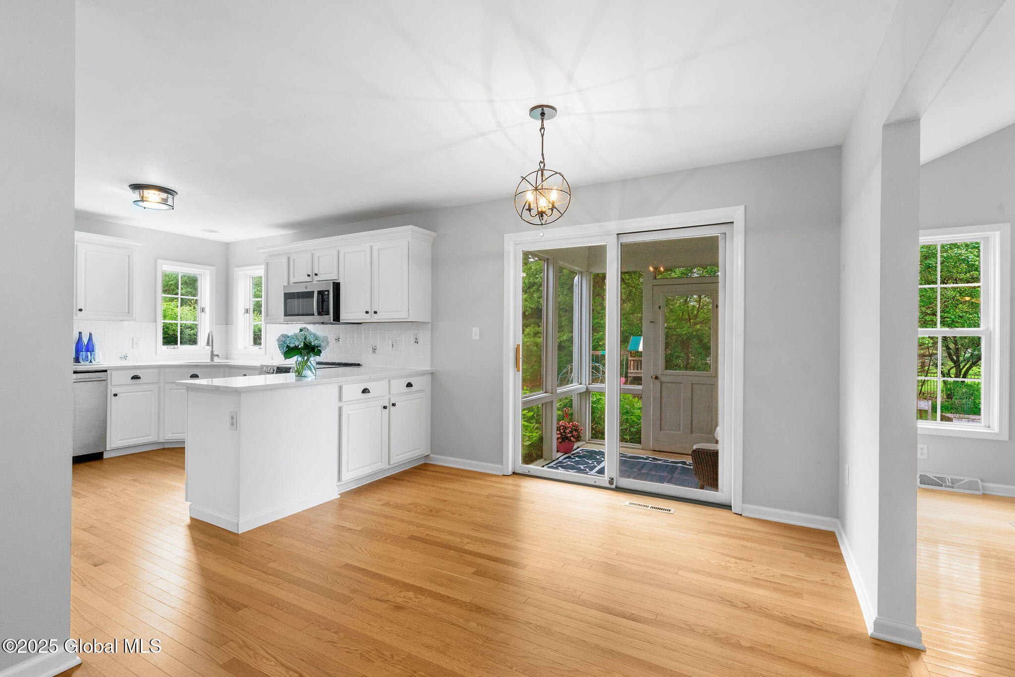 4 Flying Dutchman Way, Saratoga Springs, New York image 10