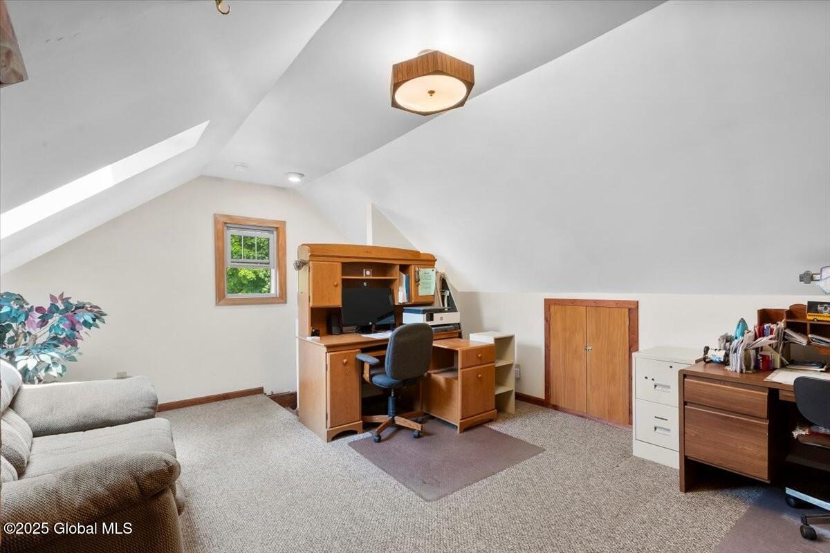 92 Fiddlers Lane, Latham, New York image 17