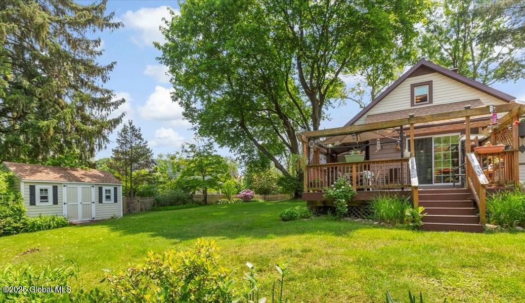 92 Fiddlers Lane, Latham, New York image 2