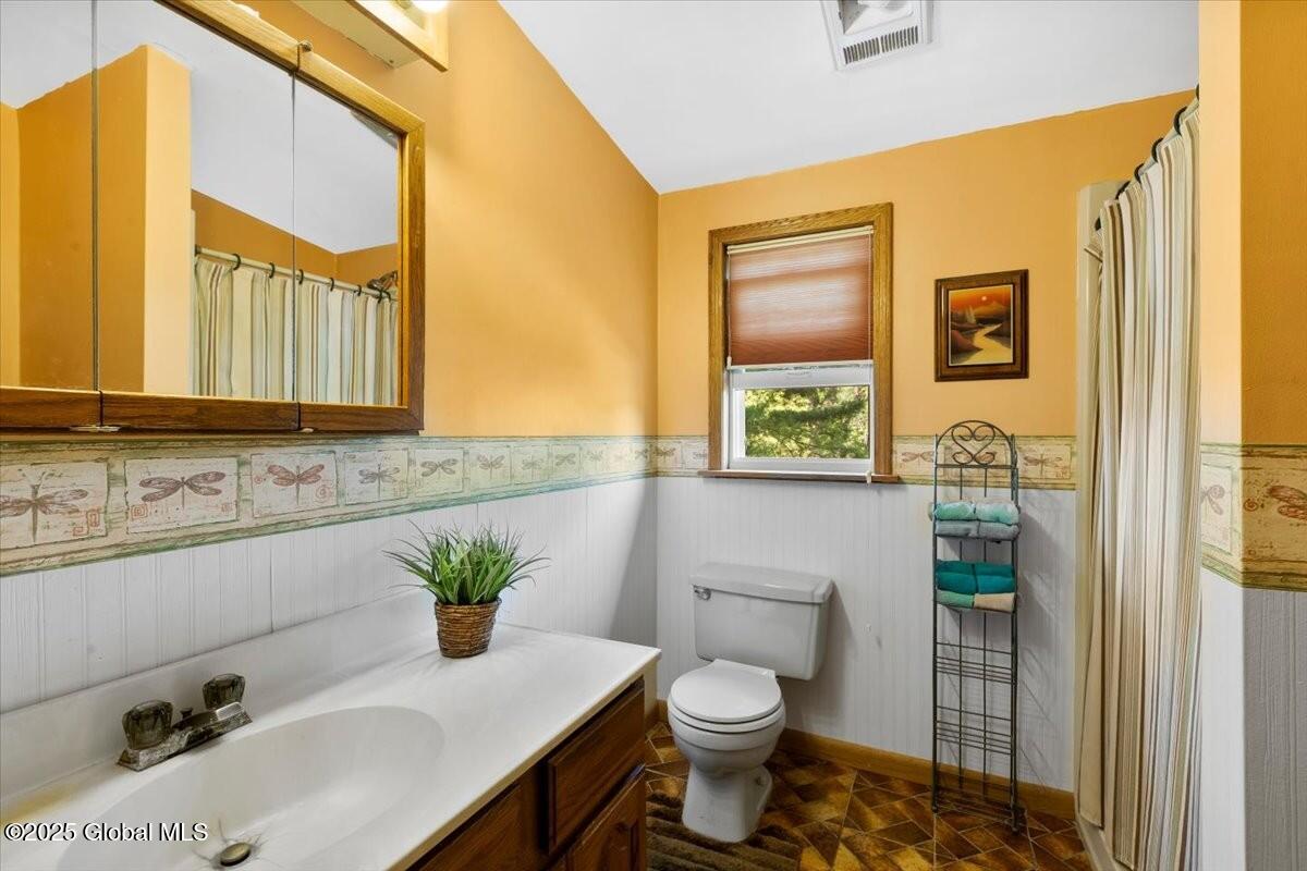 92 Fiddlers Lane, Latham, New York image 21