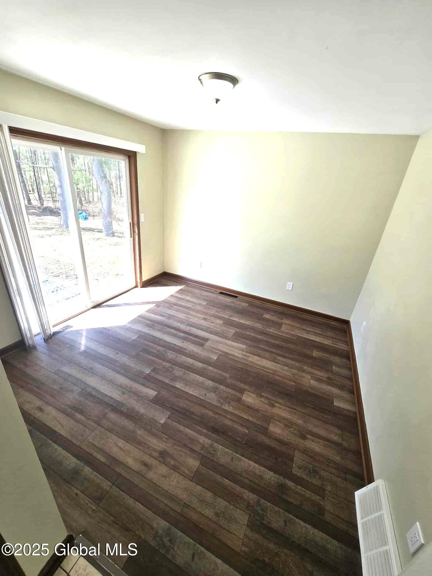 100 Glenning Lane, Schenectady, New York image 11