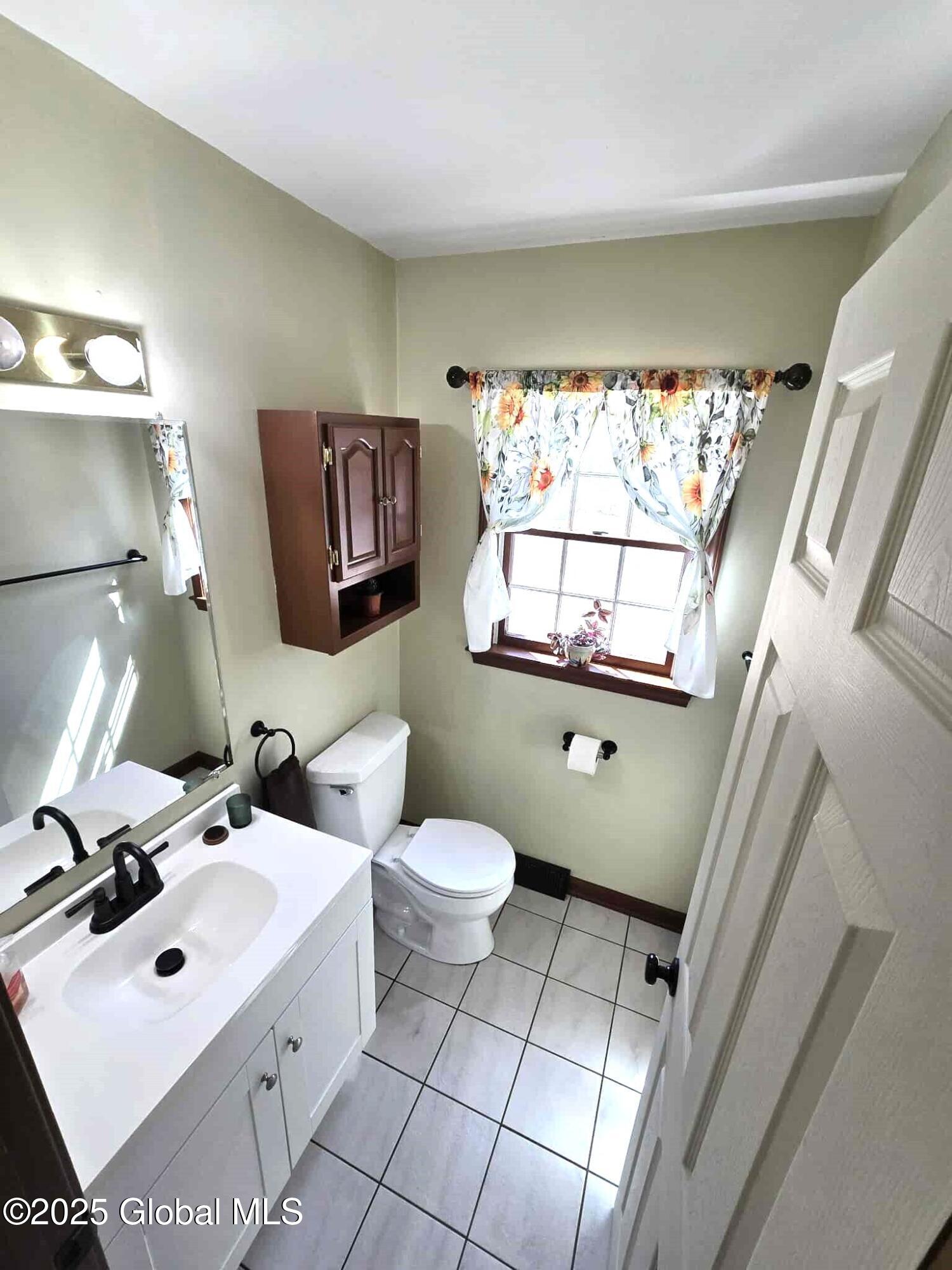 100 Glenning Lane, Schenectady, New York image 12