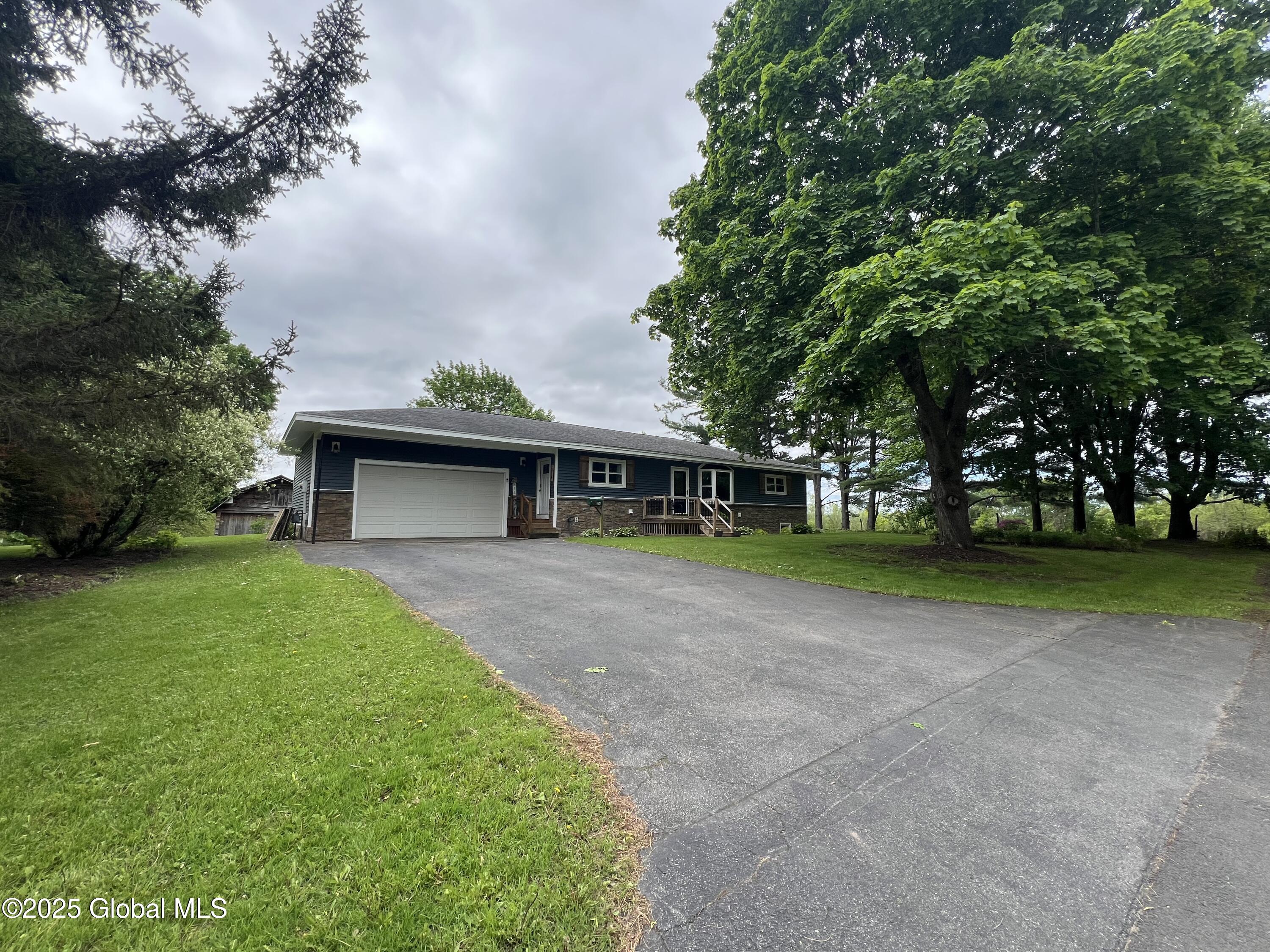 314 Pennsylvania Avenue, Johnstown, New York image 5