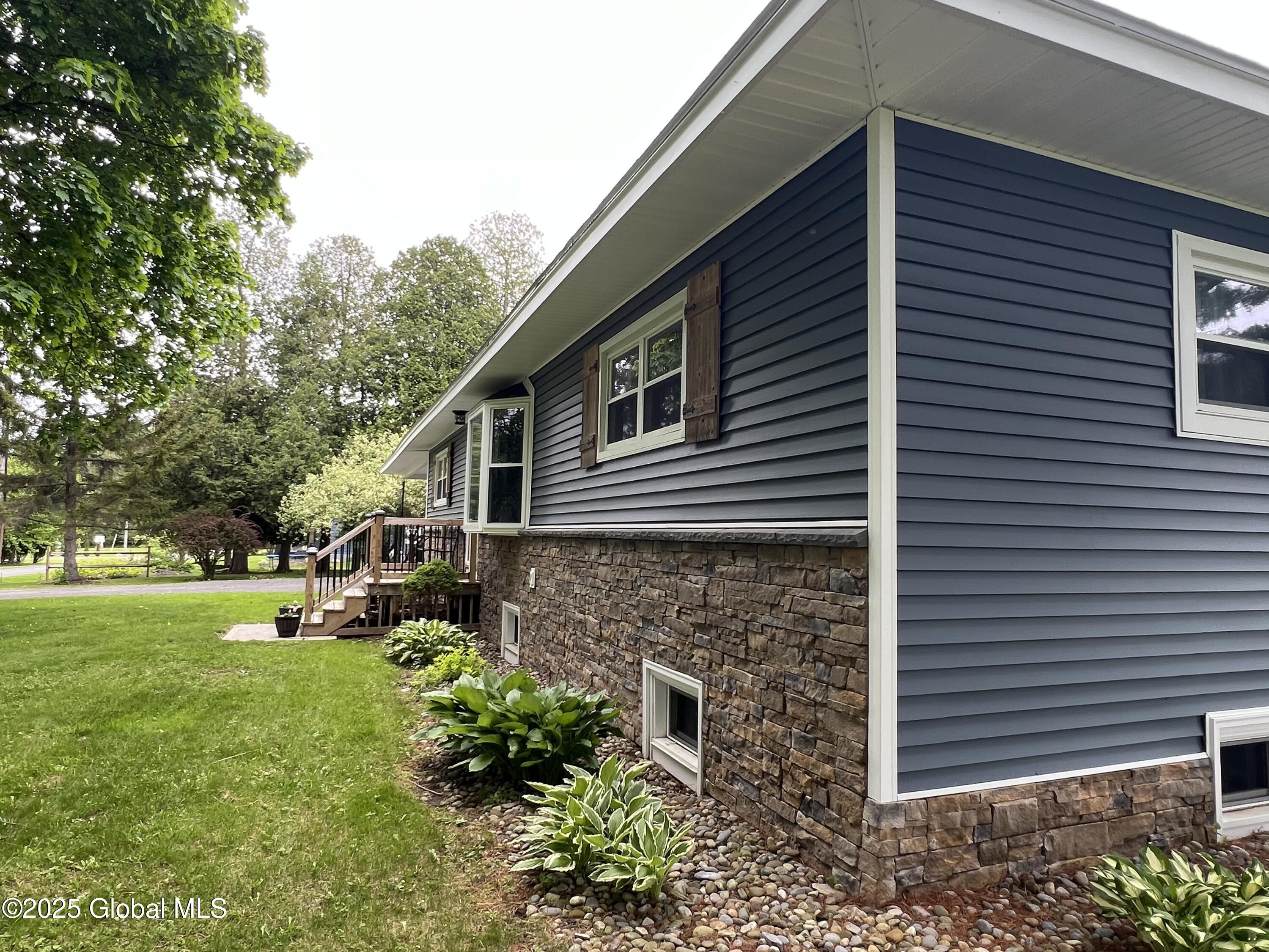 314 Pennsylvania Avenue, Johnstown, New York image 8