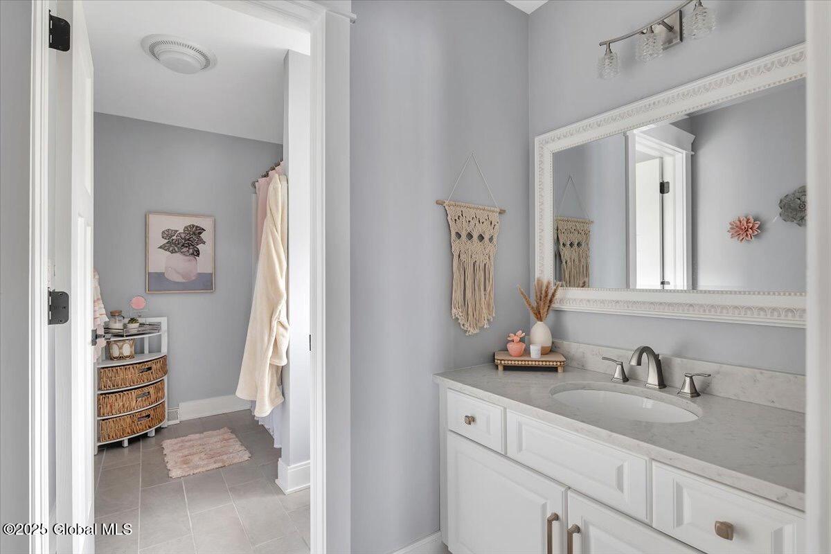 6 Eton Court, Saratoga Springs, New York image 37