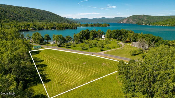 110 BLACK POINT RD, TICONDEROGA, NY 12883 - Image d393b40fffde461fdc1b36dd5ef31cdc/2262017889
