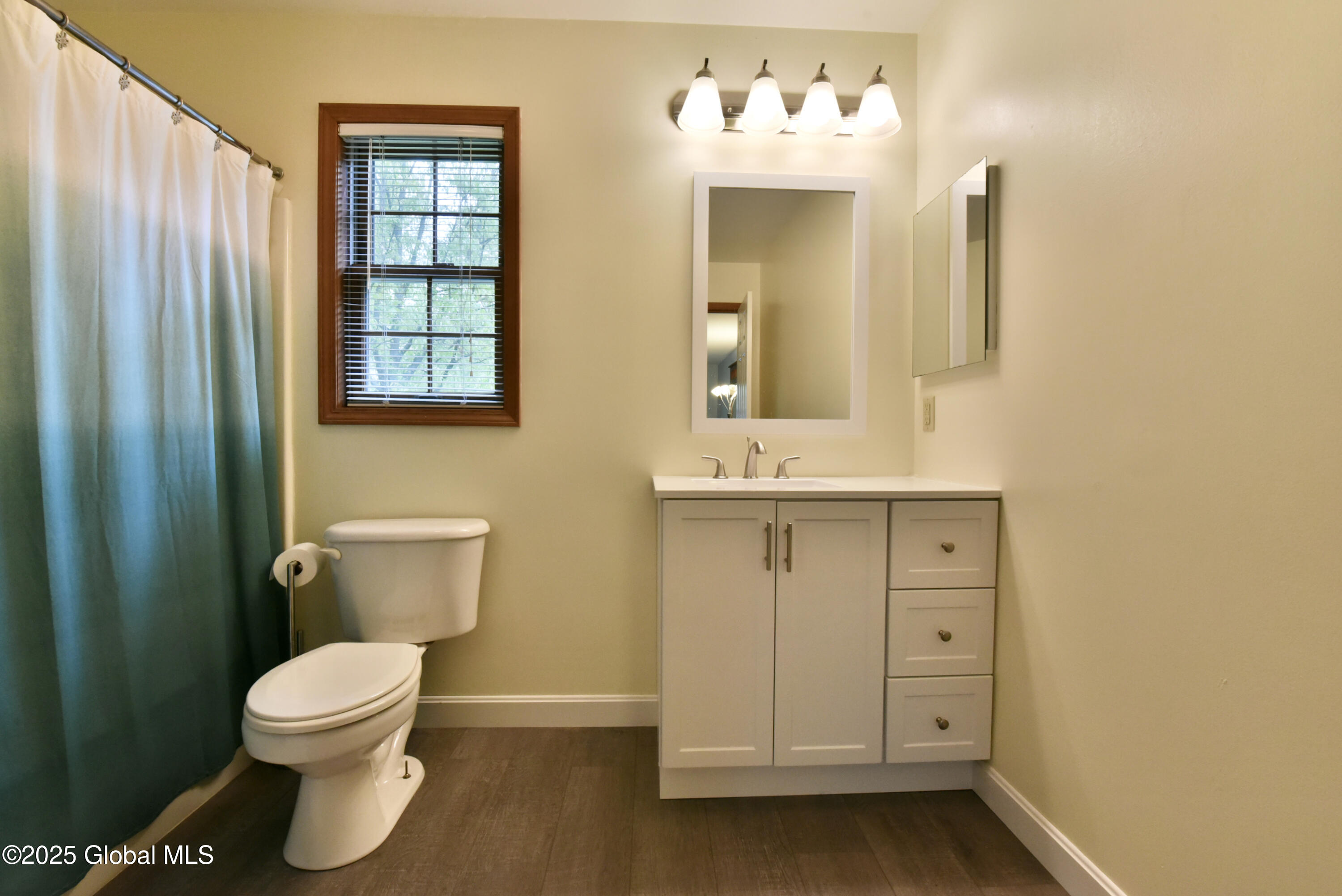 100 Kayaderosseras Drive, Ballston Spa, New York image 30