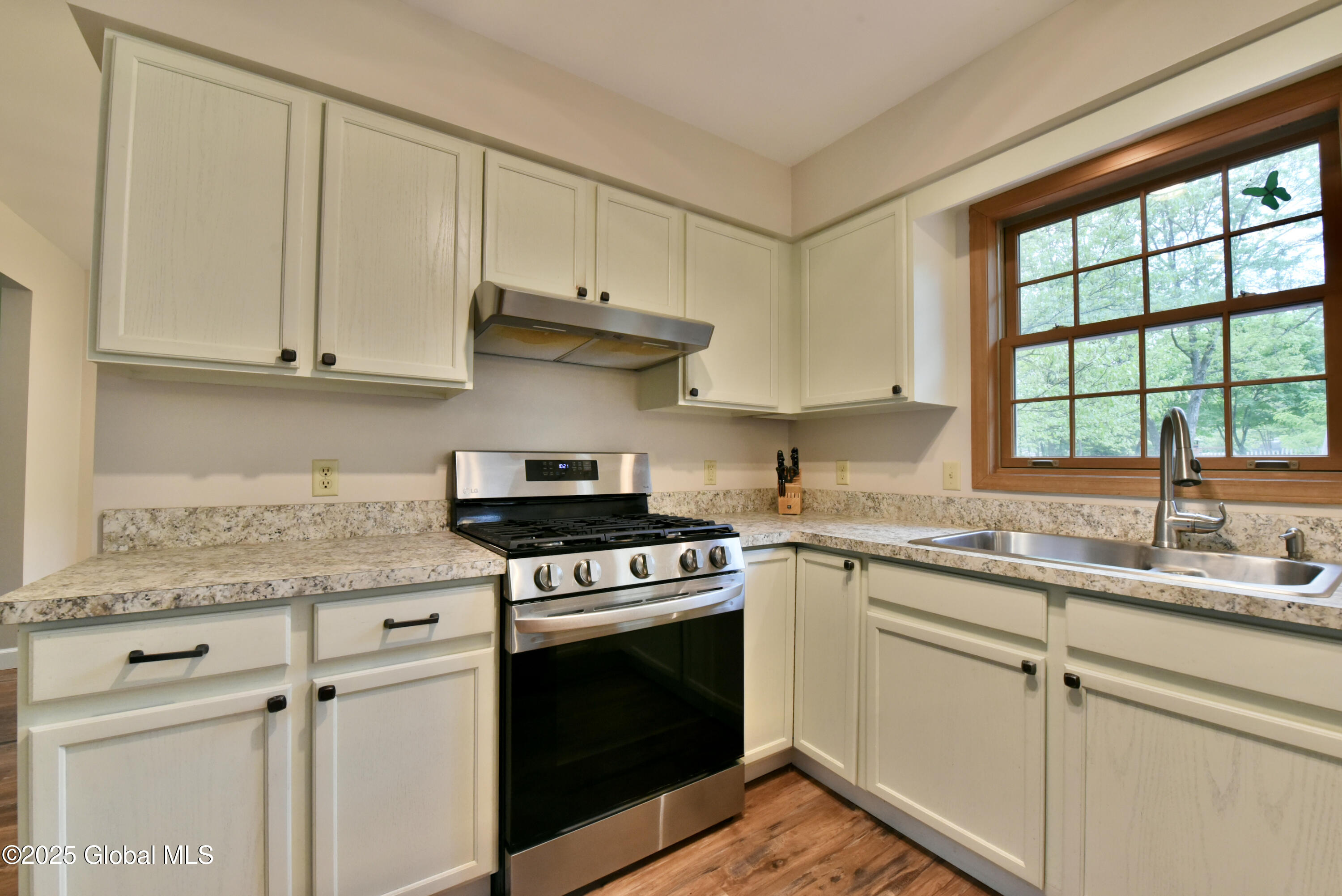 100 Kayaderosseras Drive, Ballston Spa, New York image 16
