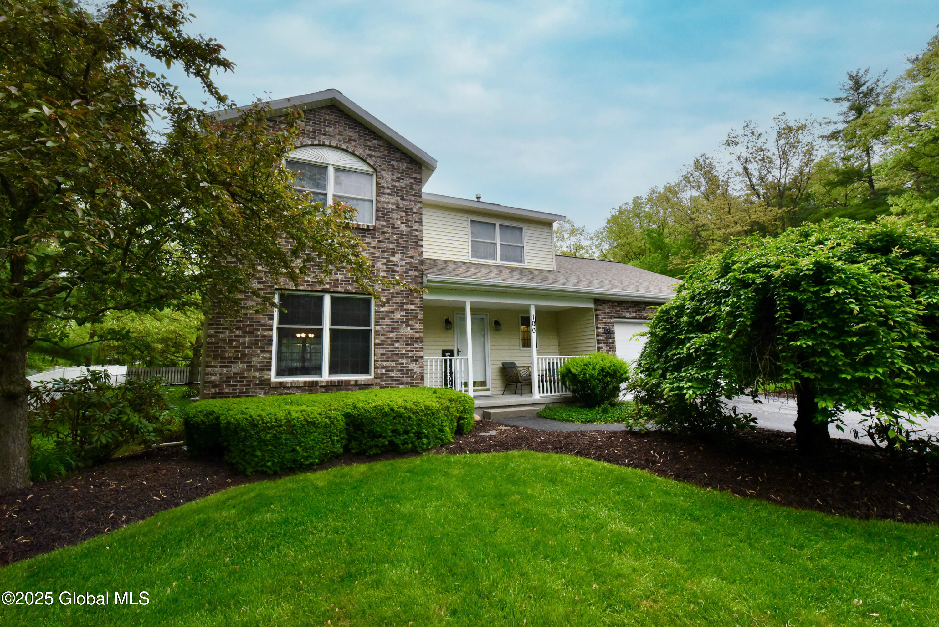 100 Kayaderosseras Drive, Ballston Spa, New York image 1