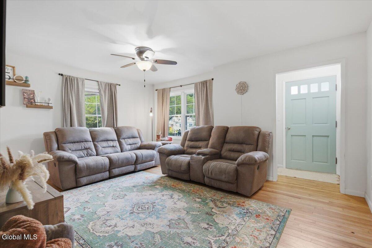 2 Dorrer Avenue
