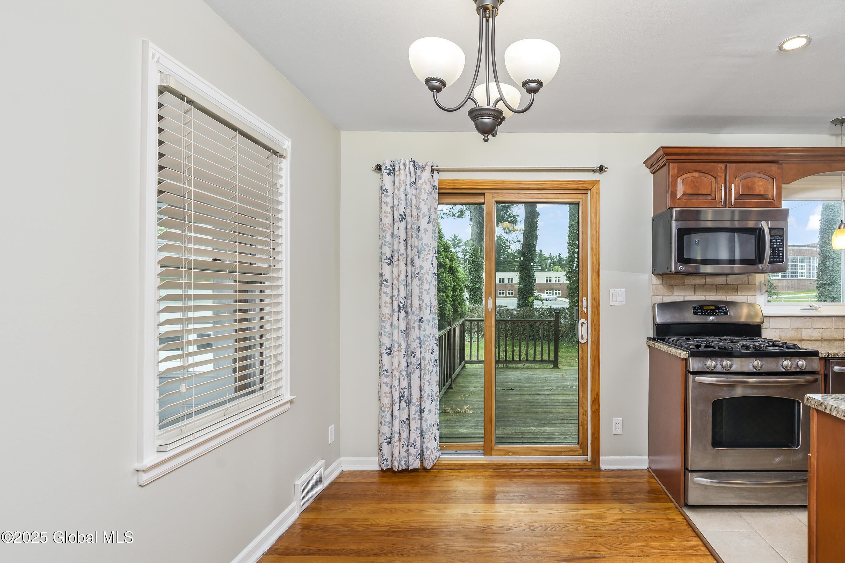 316 Kenwood Avenue, Delmar, New York image 13