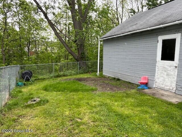 163 Simmons Avenue, Cohoes, New York image 3
