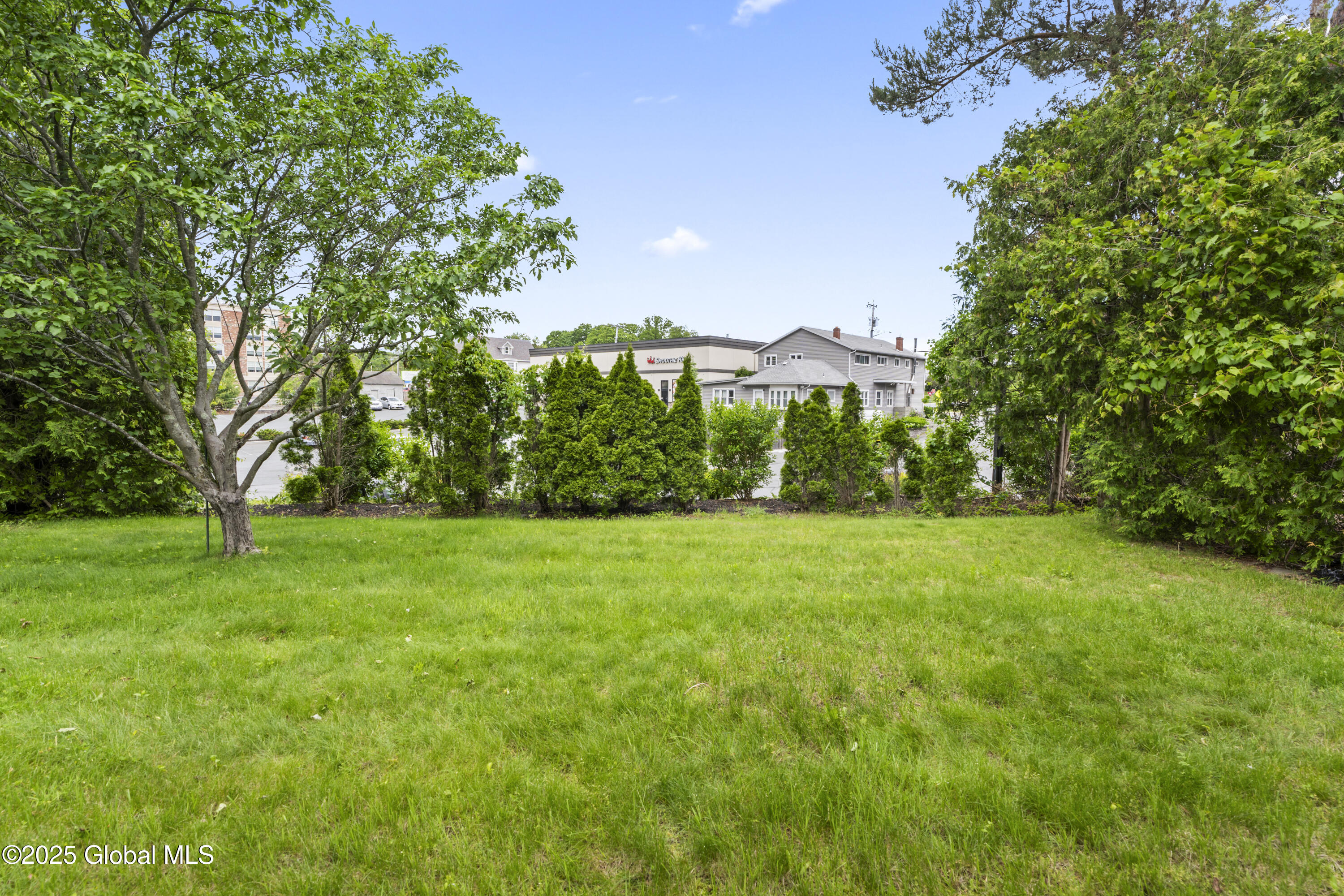 51 Tryon Court, Albany, New York image 6