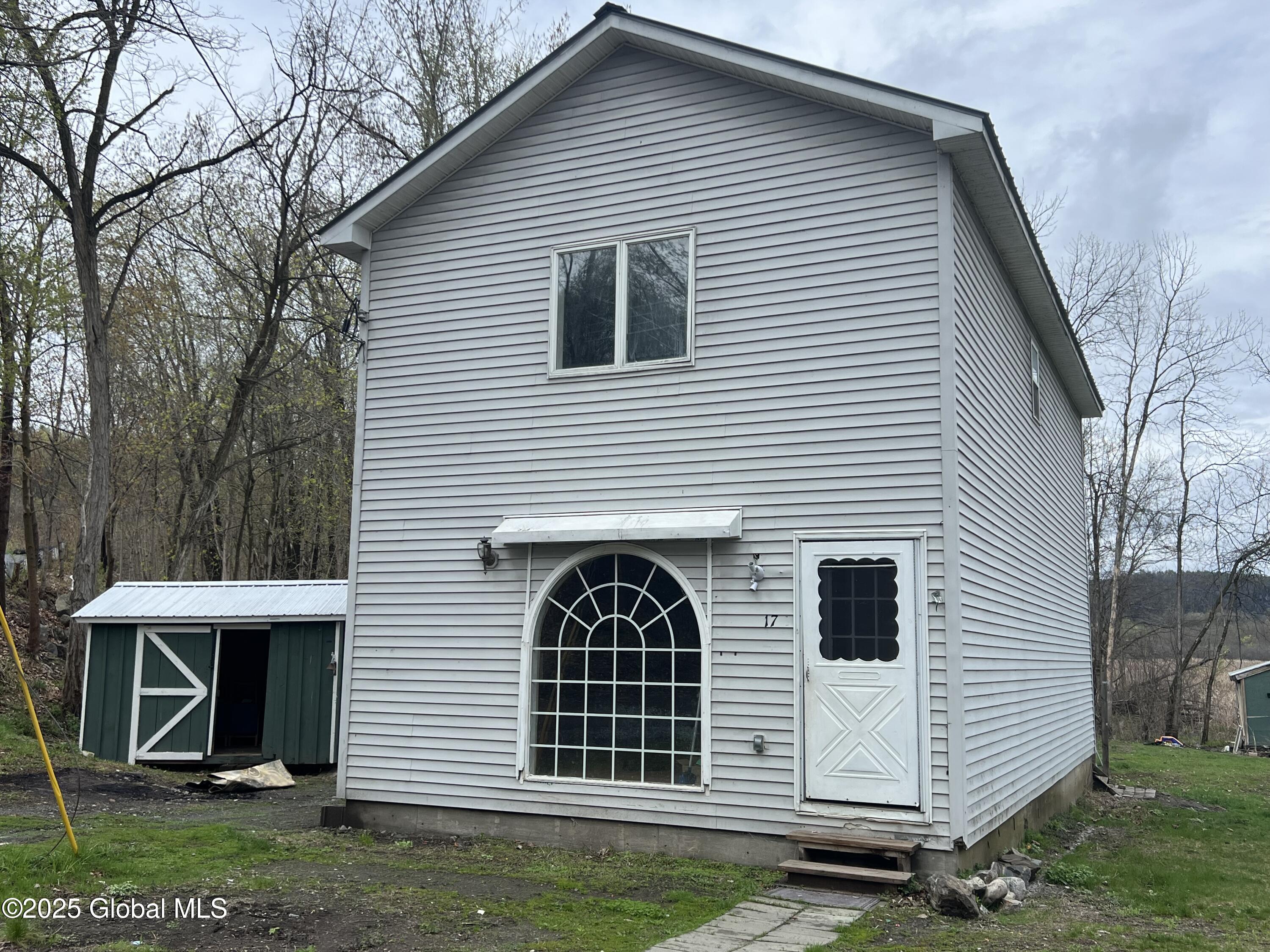 17 Bellamy Street, Whitehall, New York image 1