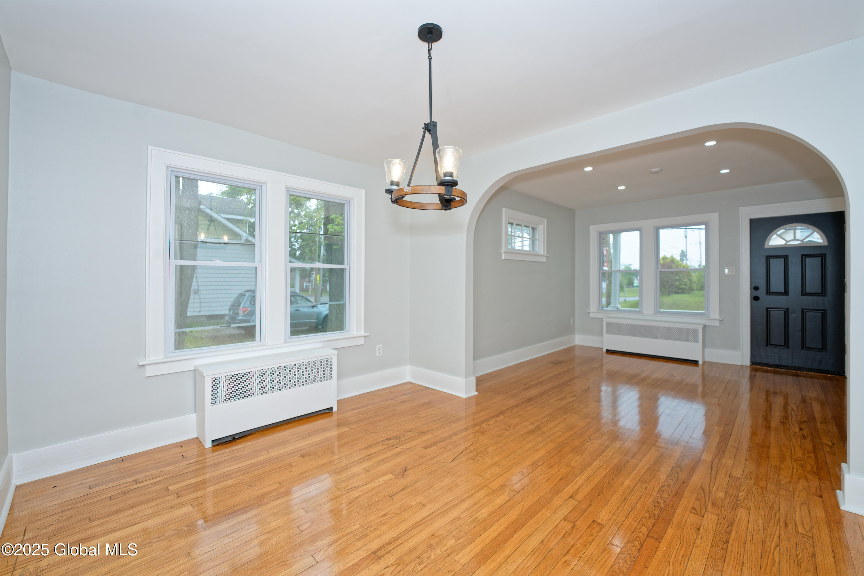 823 Curry Road, Schenectady, New York image 9