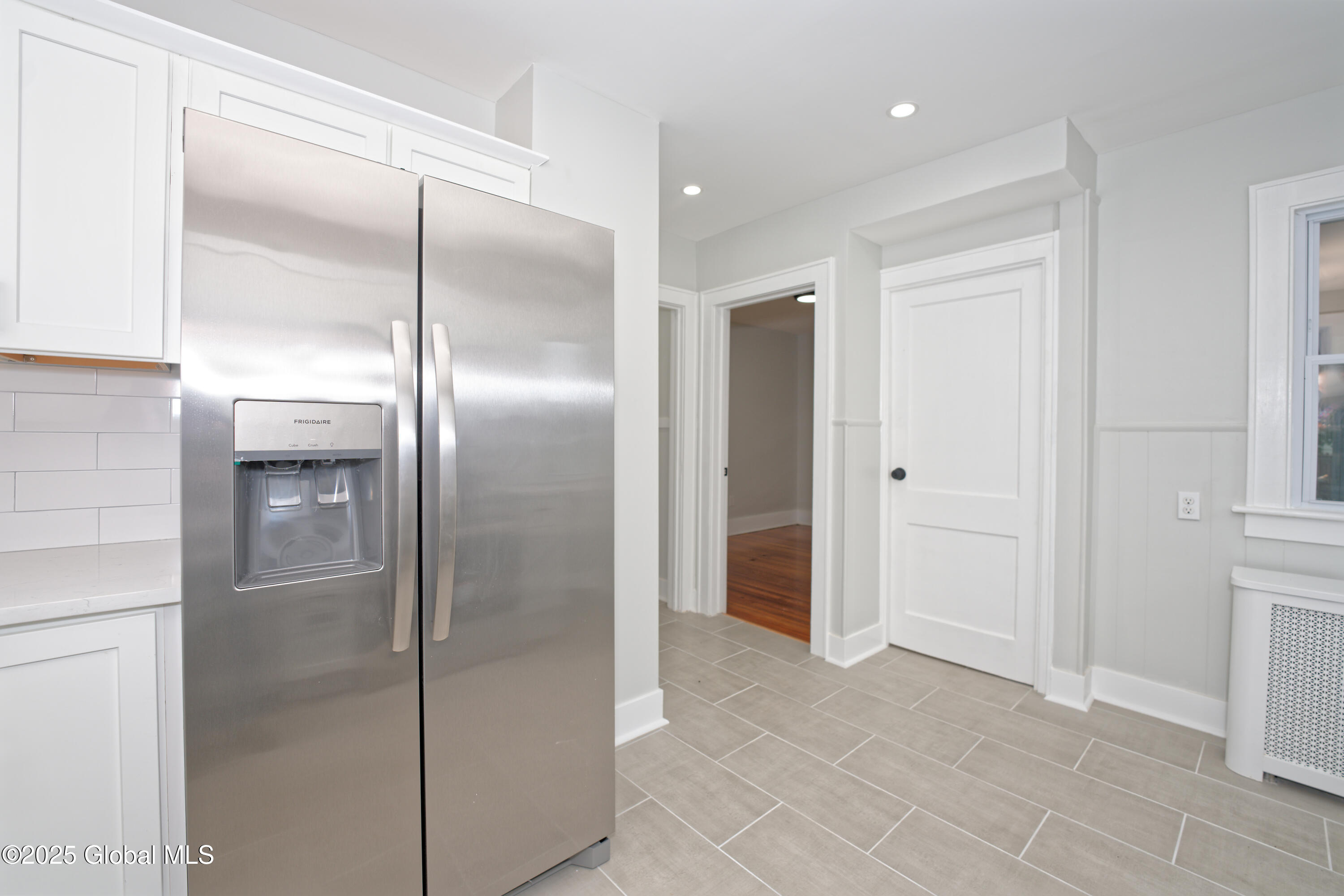823 Curry Road, Schenectady, New York image 13