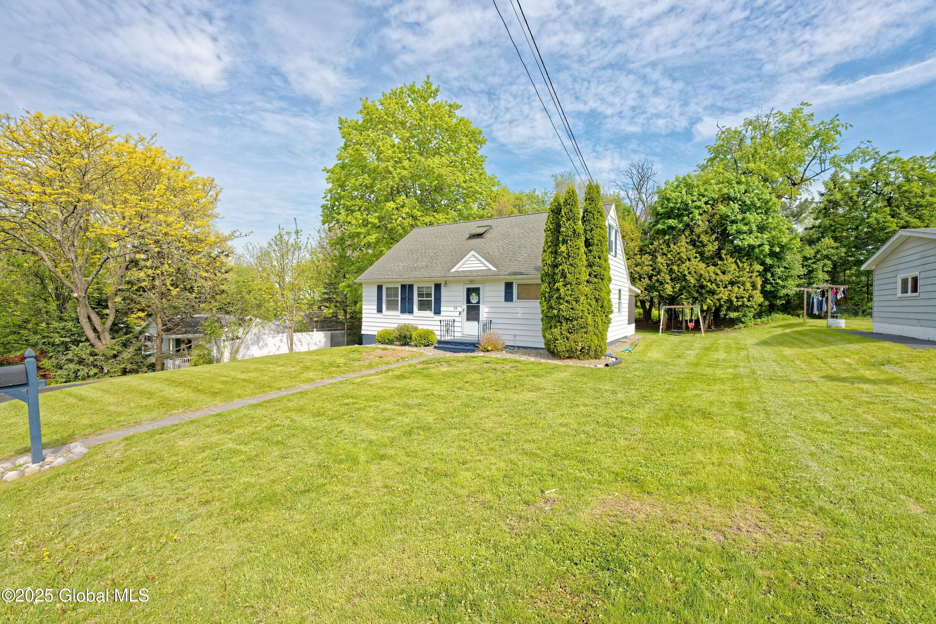 15 Riverview Terrace, Rensselaer, New York image 2