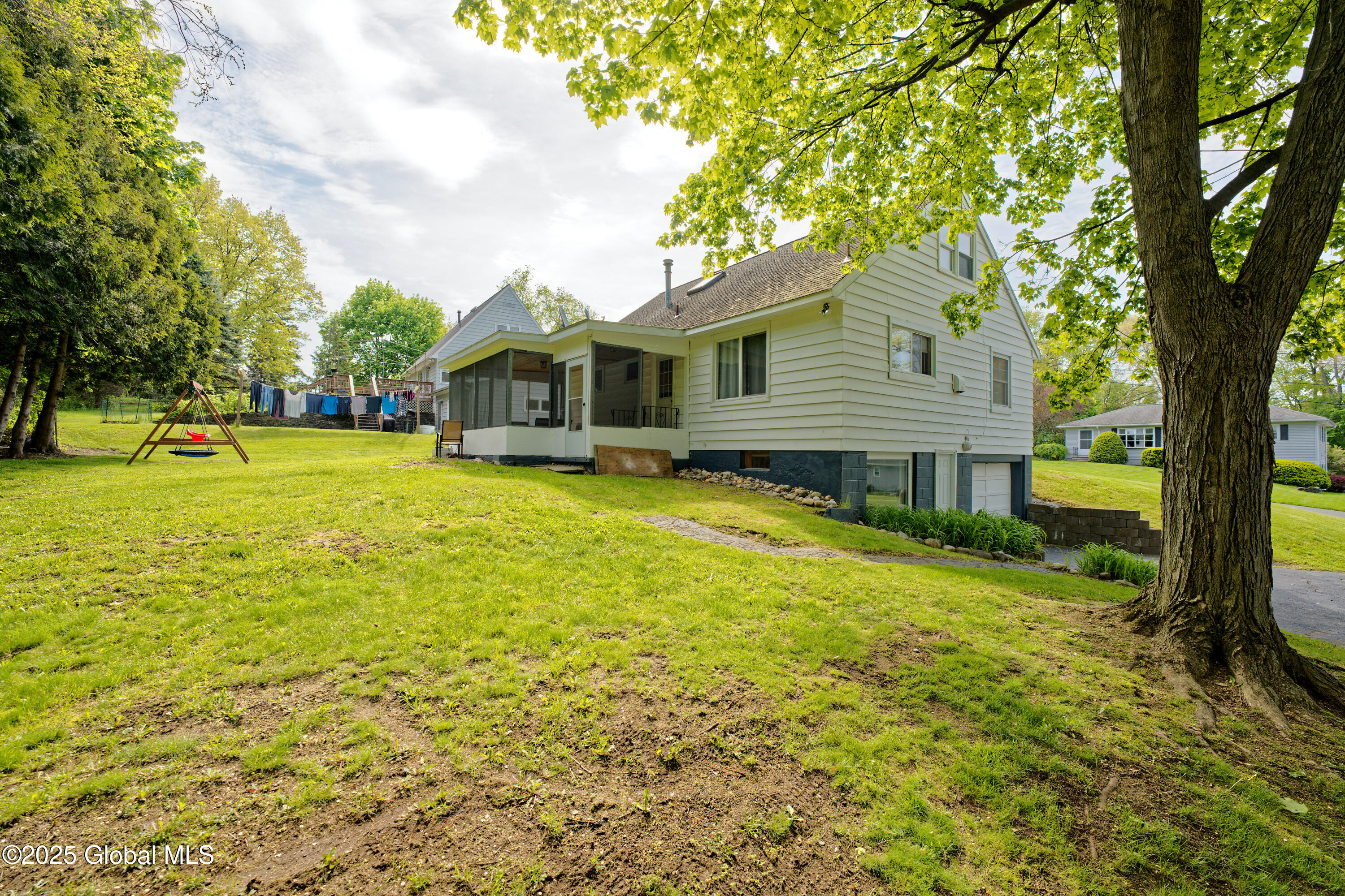 15 Riverview Terrace, Rensselaer, New York image 29