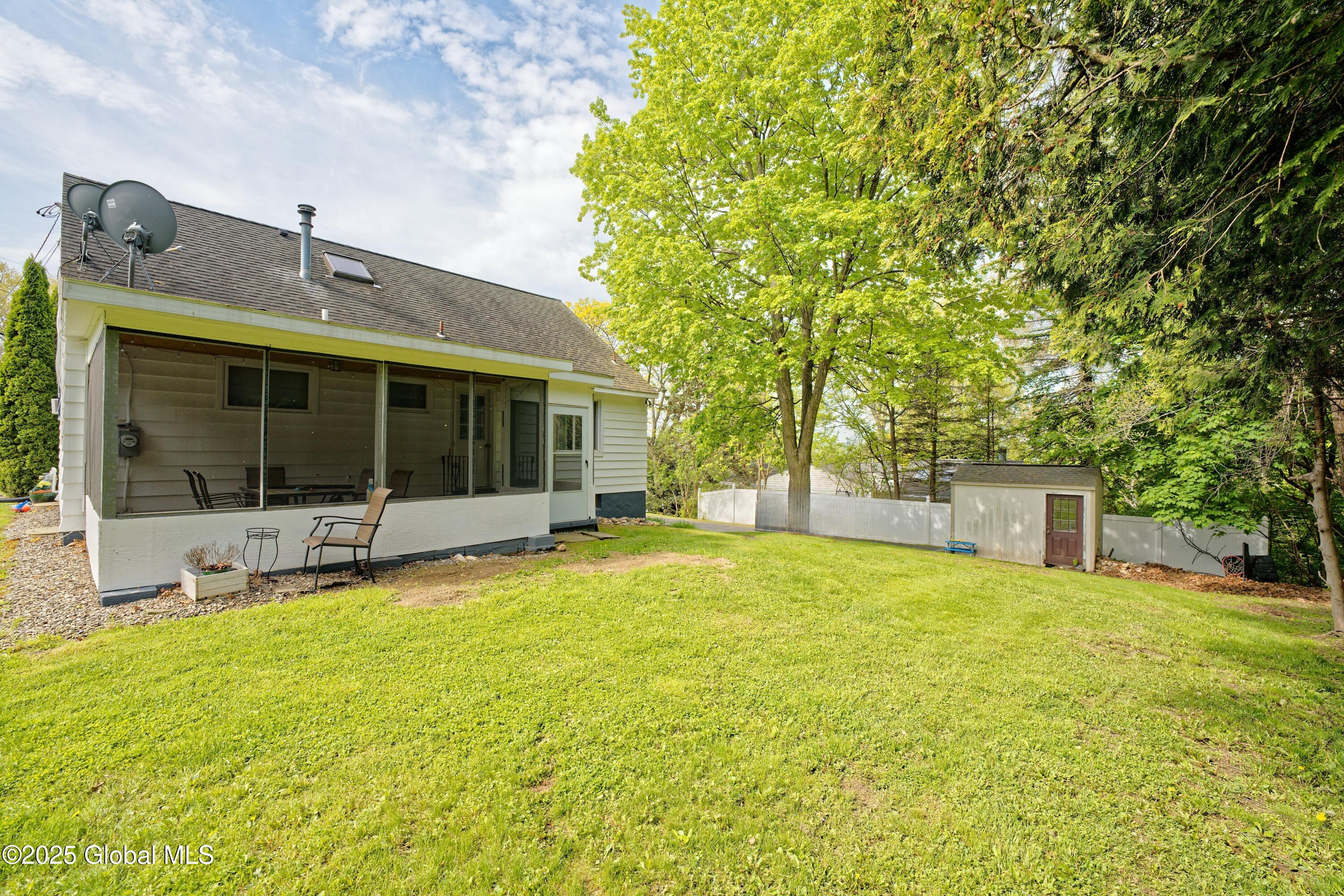 15 Riverview Terrace, Rensselaer, New York image 31