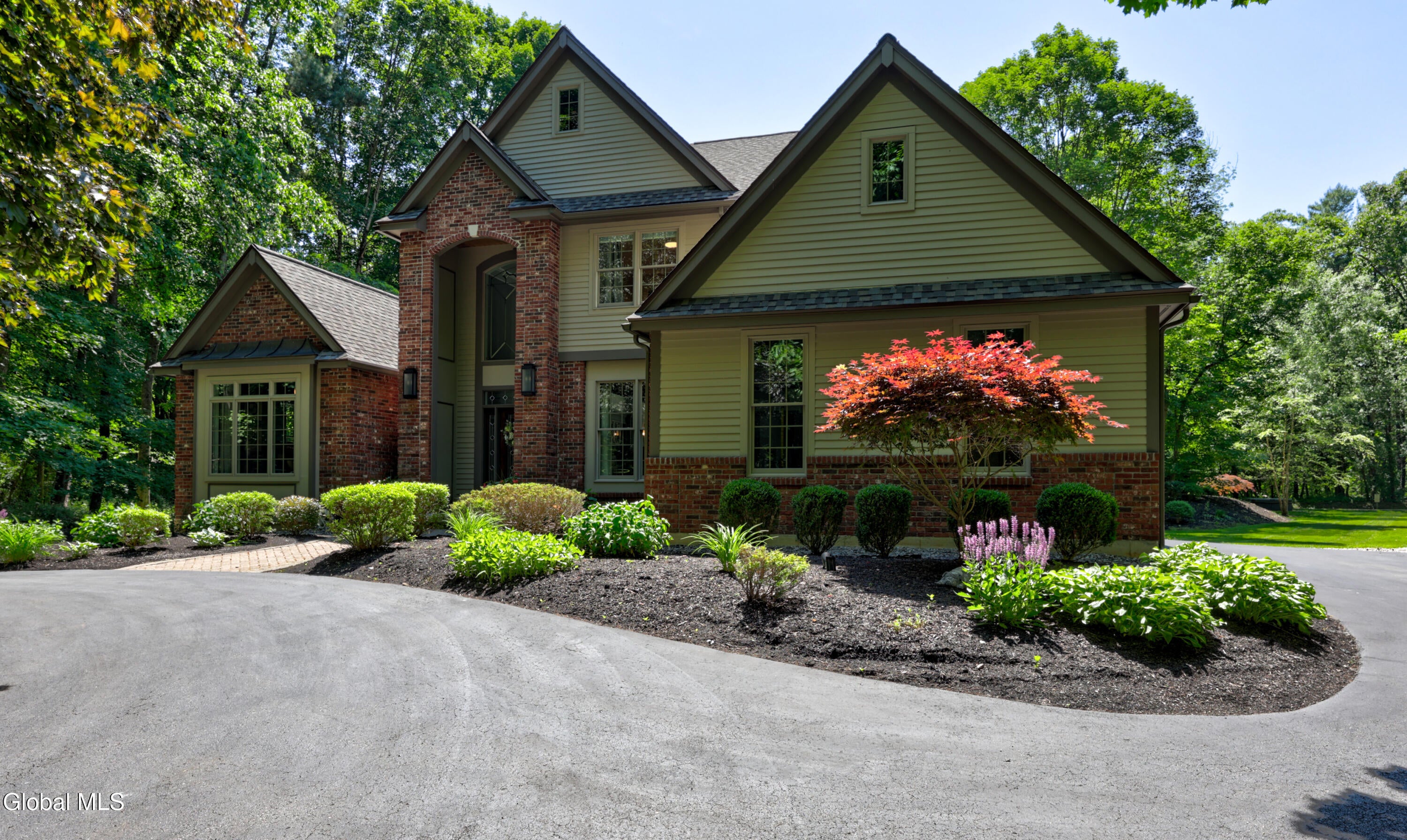 1 Oak Brook Boulevard