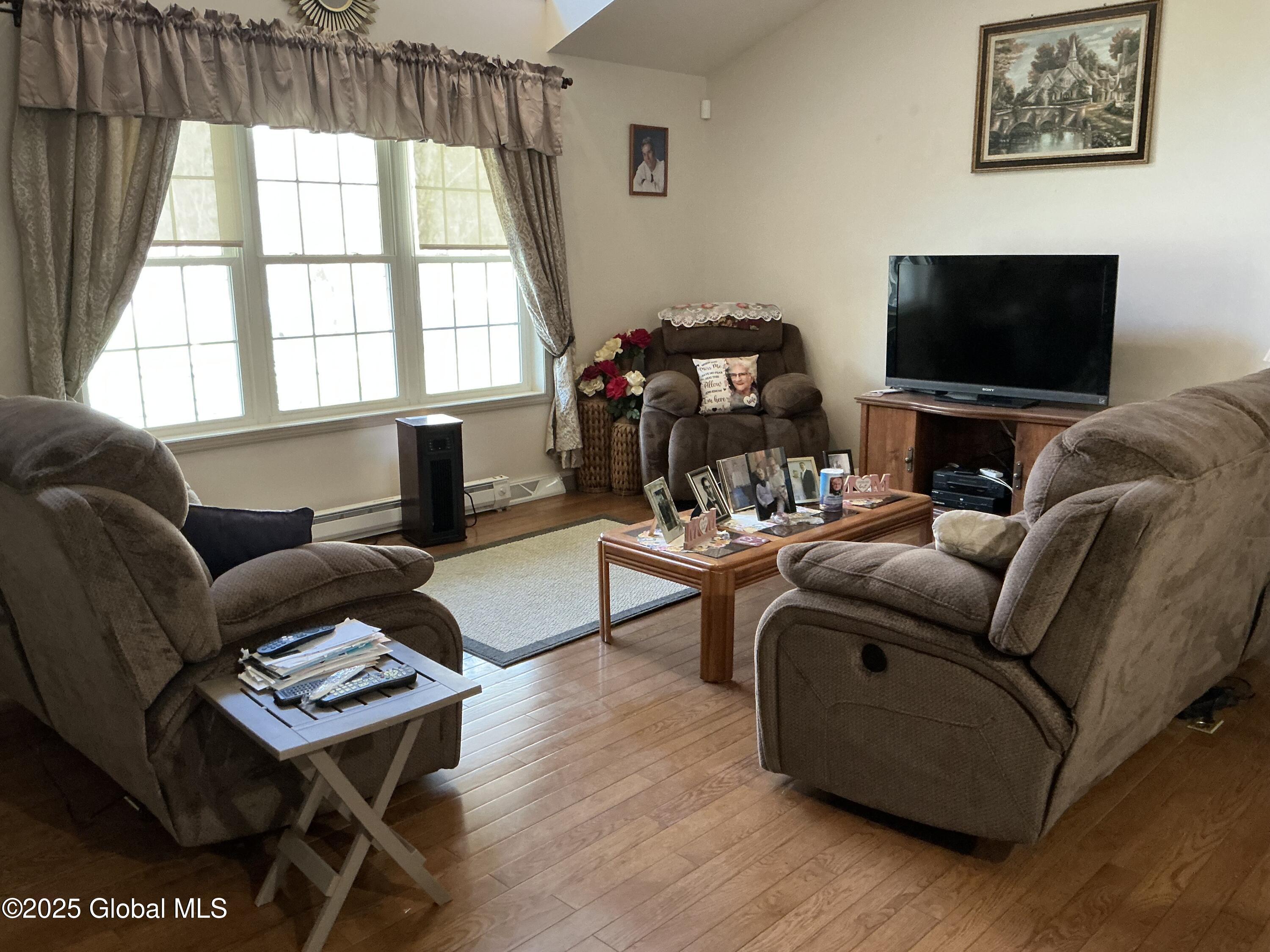 235 E Schaghticoke Road, Schaghticoke, New York image 4