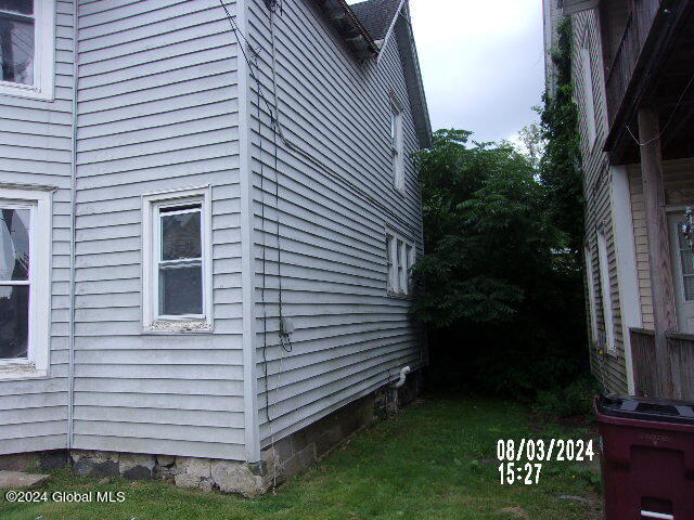 24 Oakland Avenue, Gloversville, New York image 5