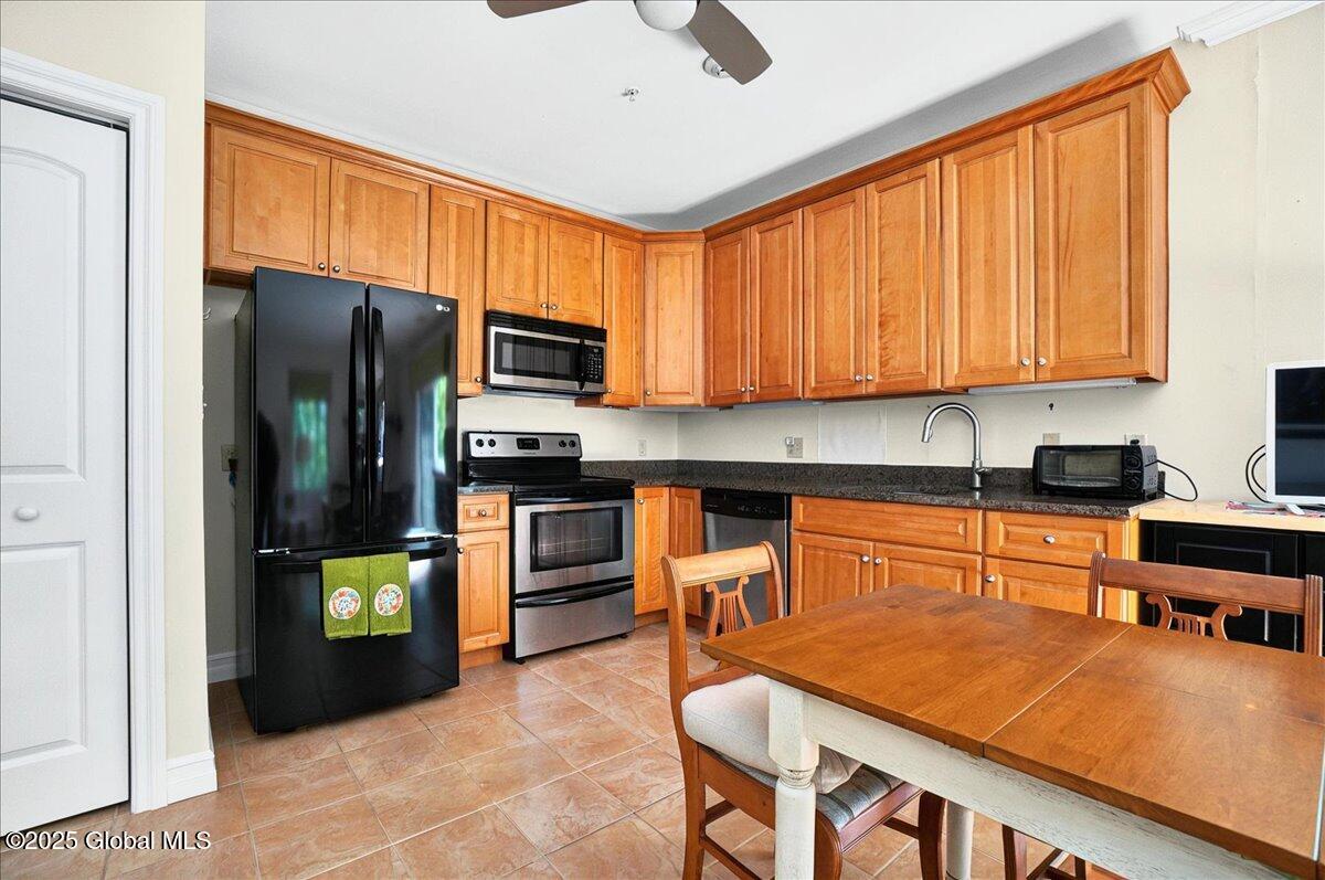 8 Wall Street #APT 200, Clifton Park, New York image 8