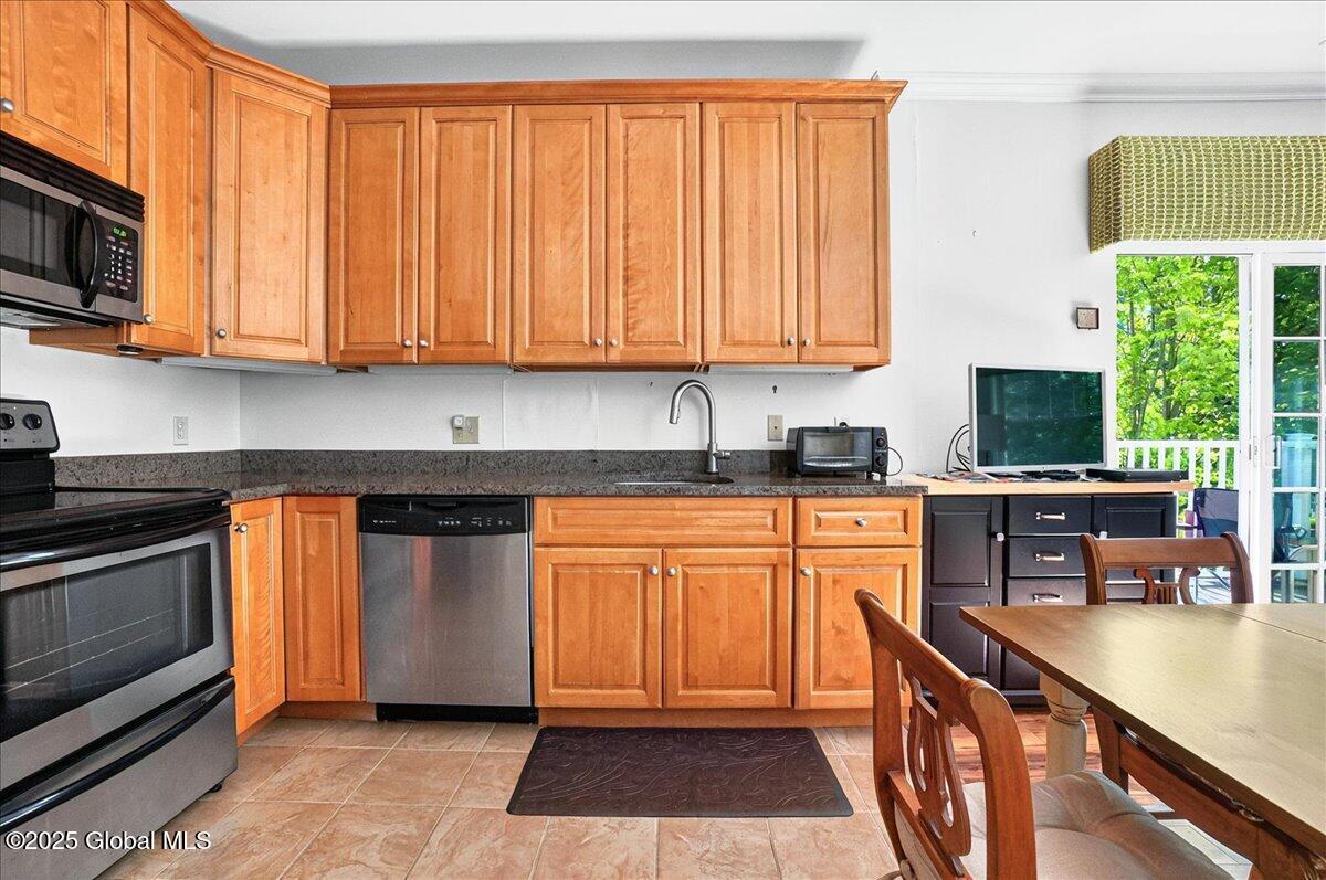 8 Wall Street #APT 200, Clifton Park, New York image 11