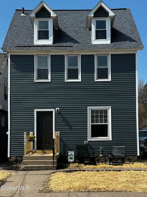 Photo of 866 Thompson Street, Schenectady, NY 12306 (MLS # 202614872)