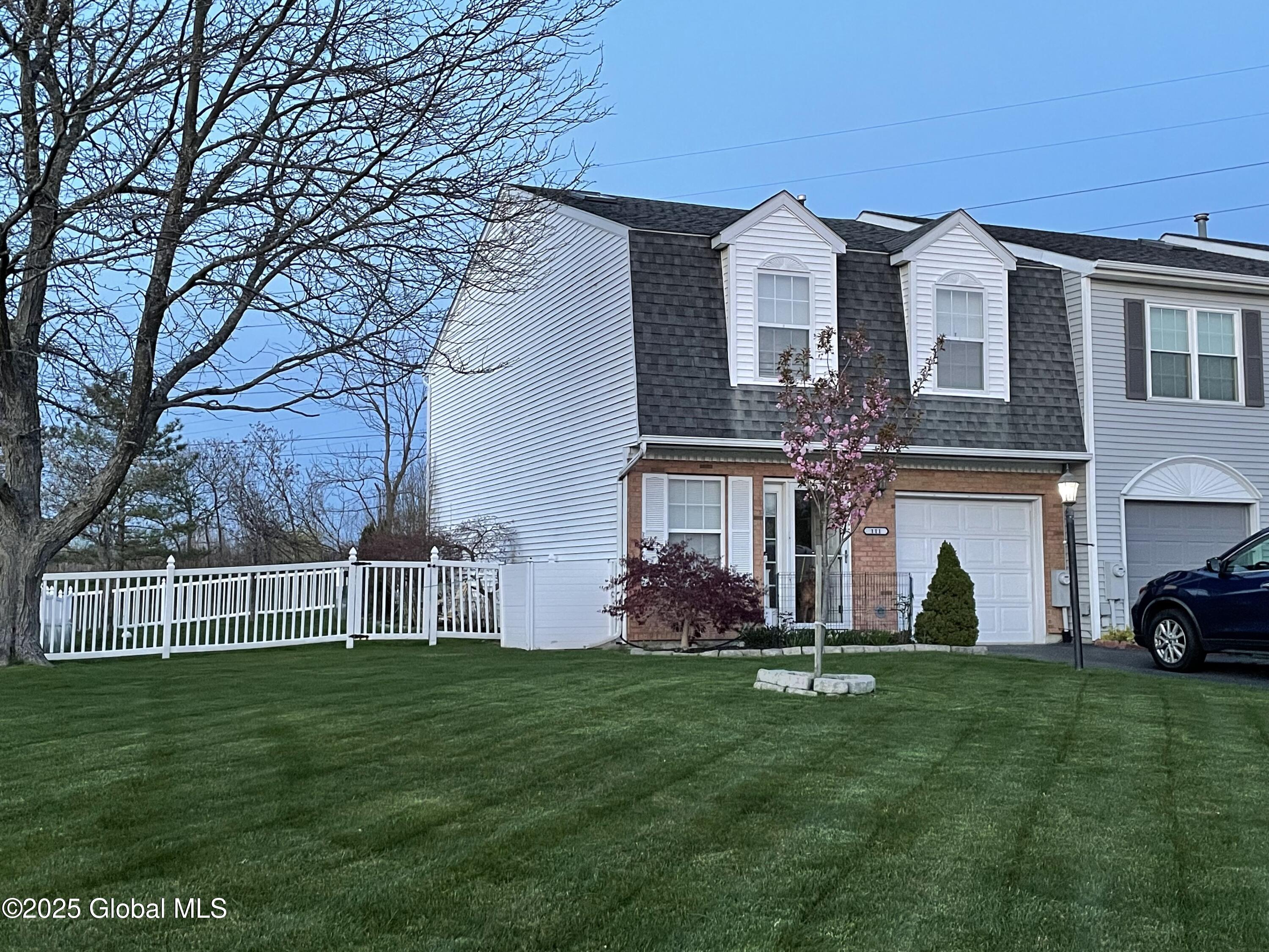 111 Bridgewood Lane, Watervliet, New York image 1