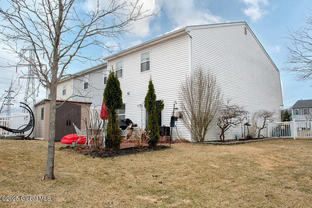 111 Bridgewood Lane, Watervliet, New York image 43