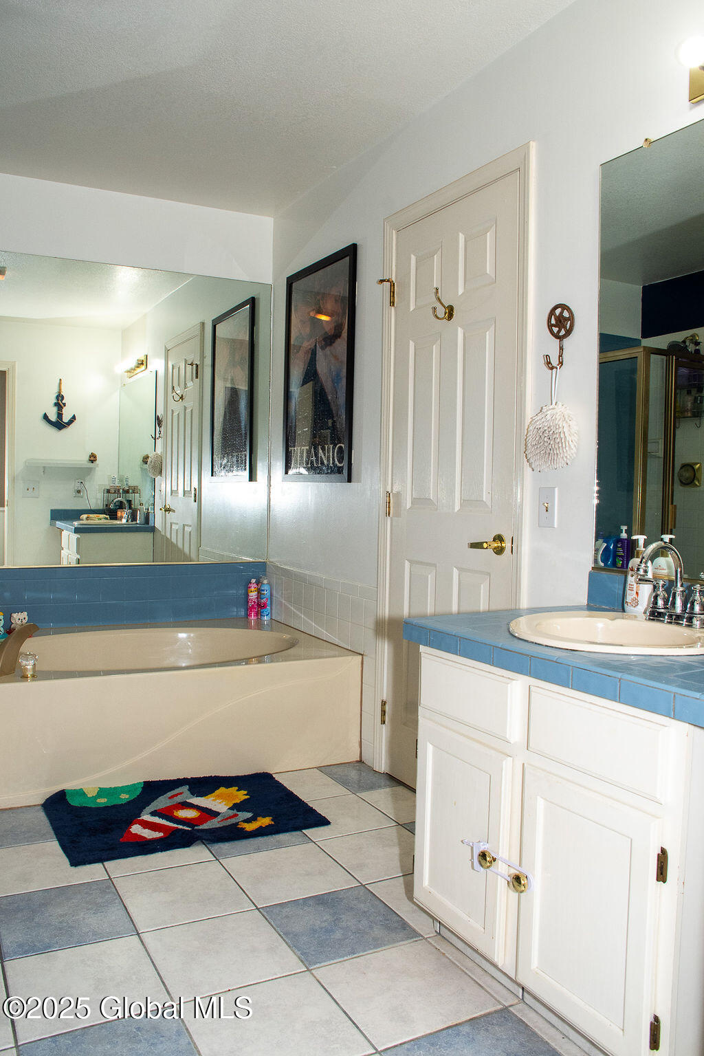 111 Bridgewood Lane, Watervliet, New York image 34