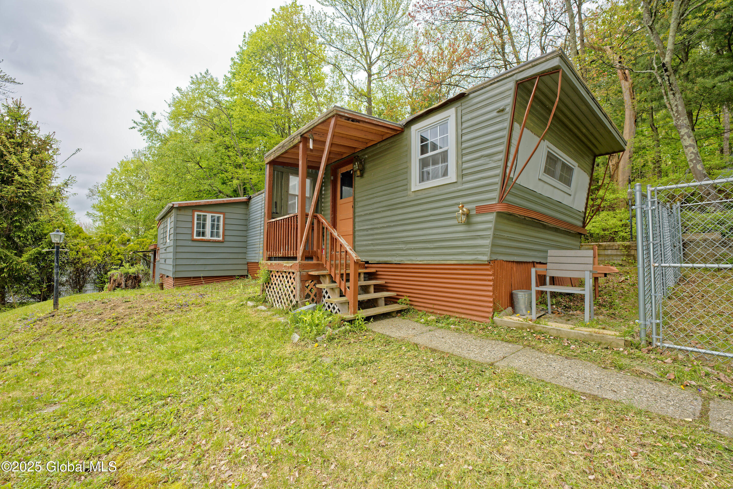 17-19 Smith Court, Wynantskill, New York image 33