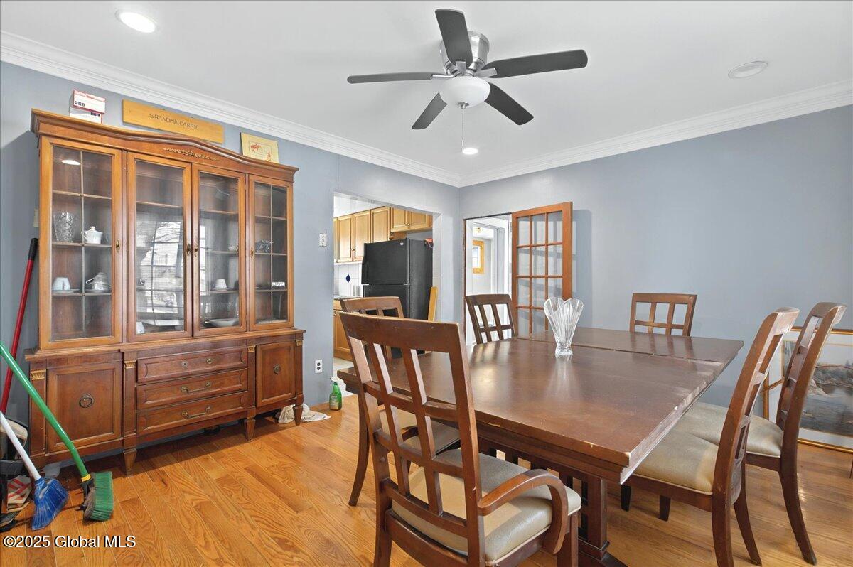 296 Washington Street, Saratoga Springs, New York image 16