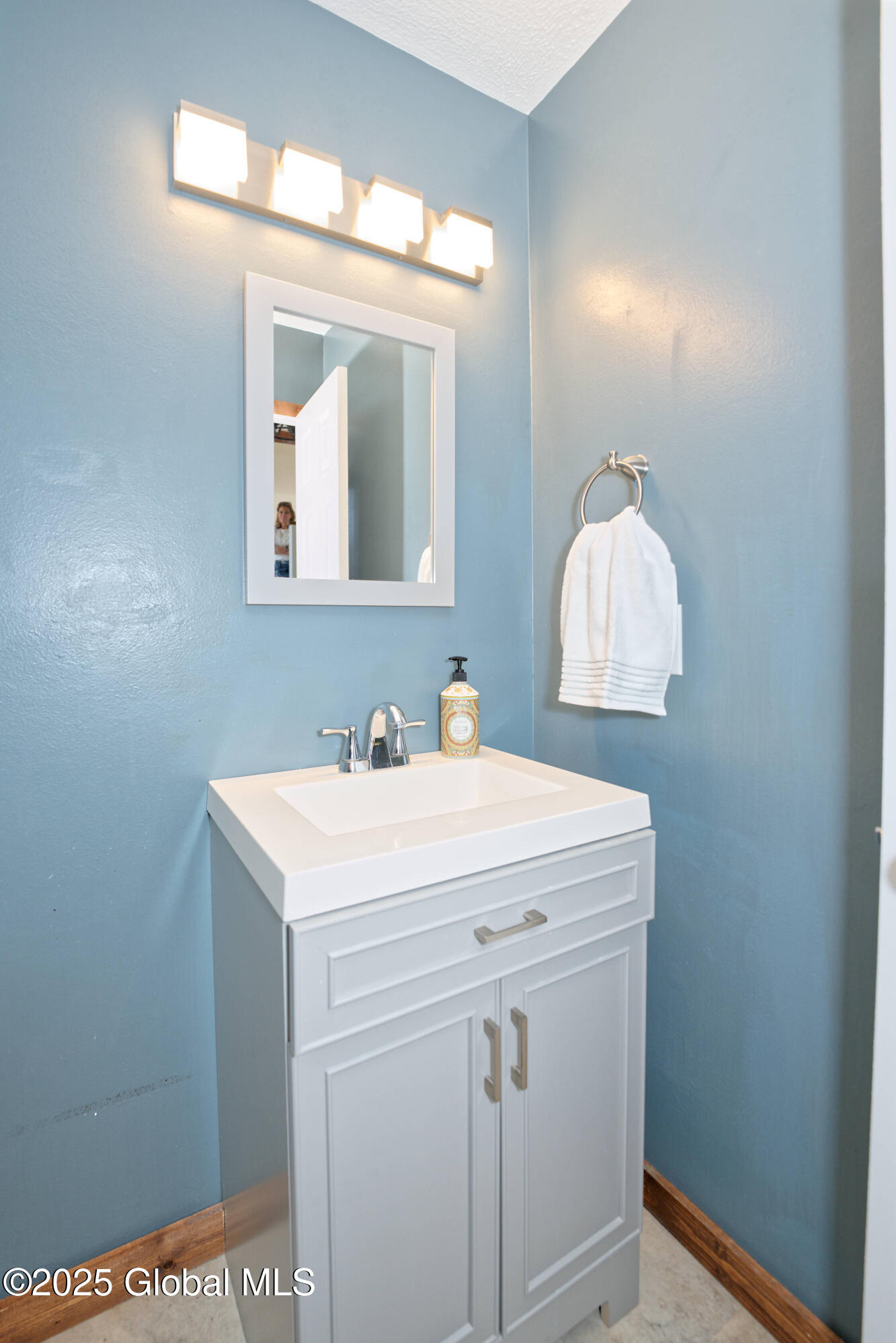 23 Concord Drive, Niskayuna, New York image 8
