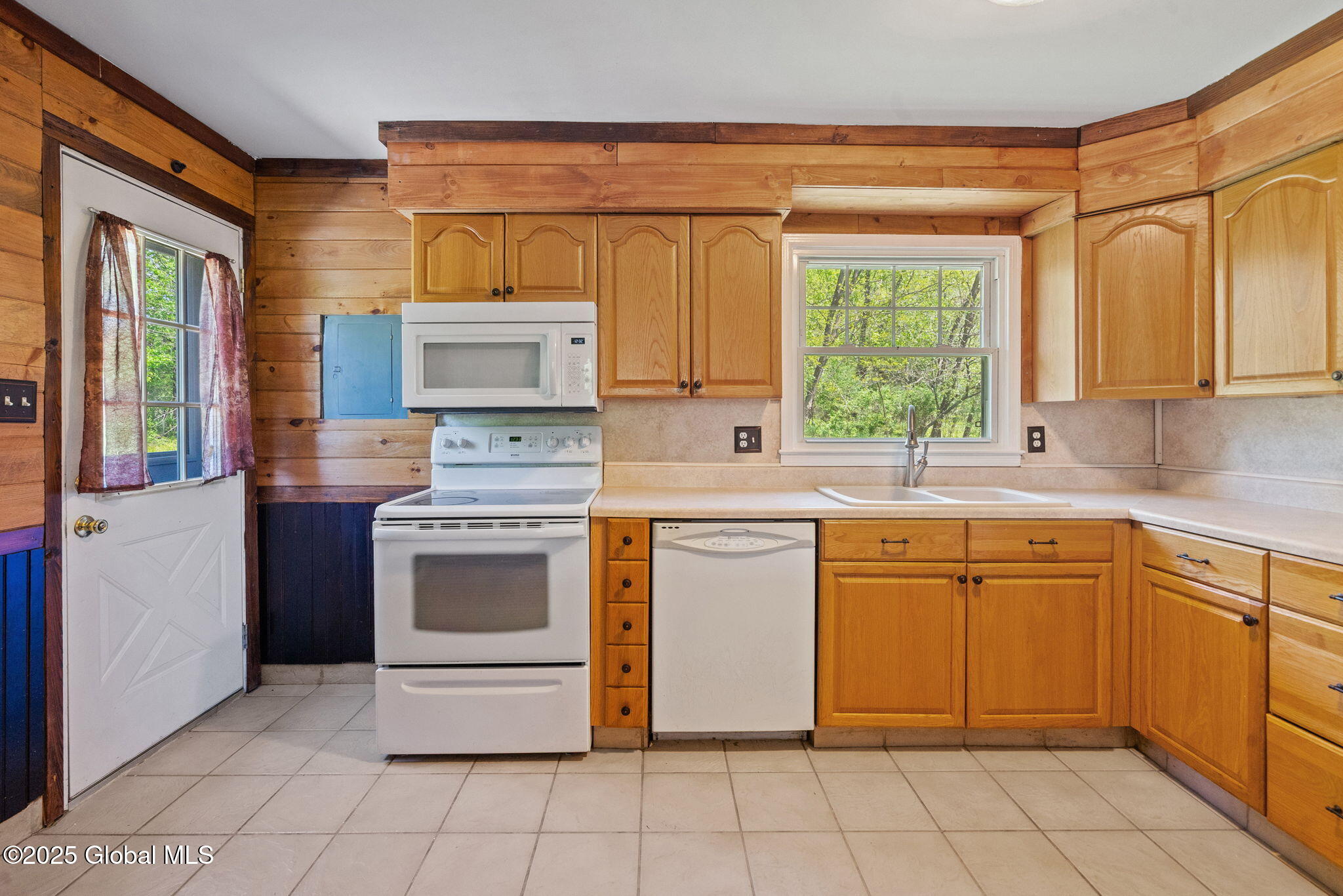 42 Lower Flat Rock Road, Feura Bush, New York image 8