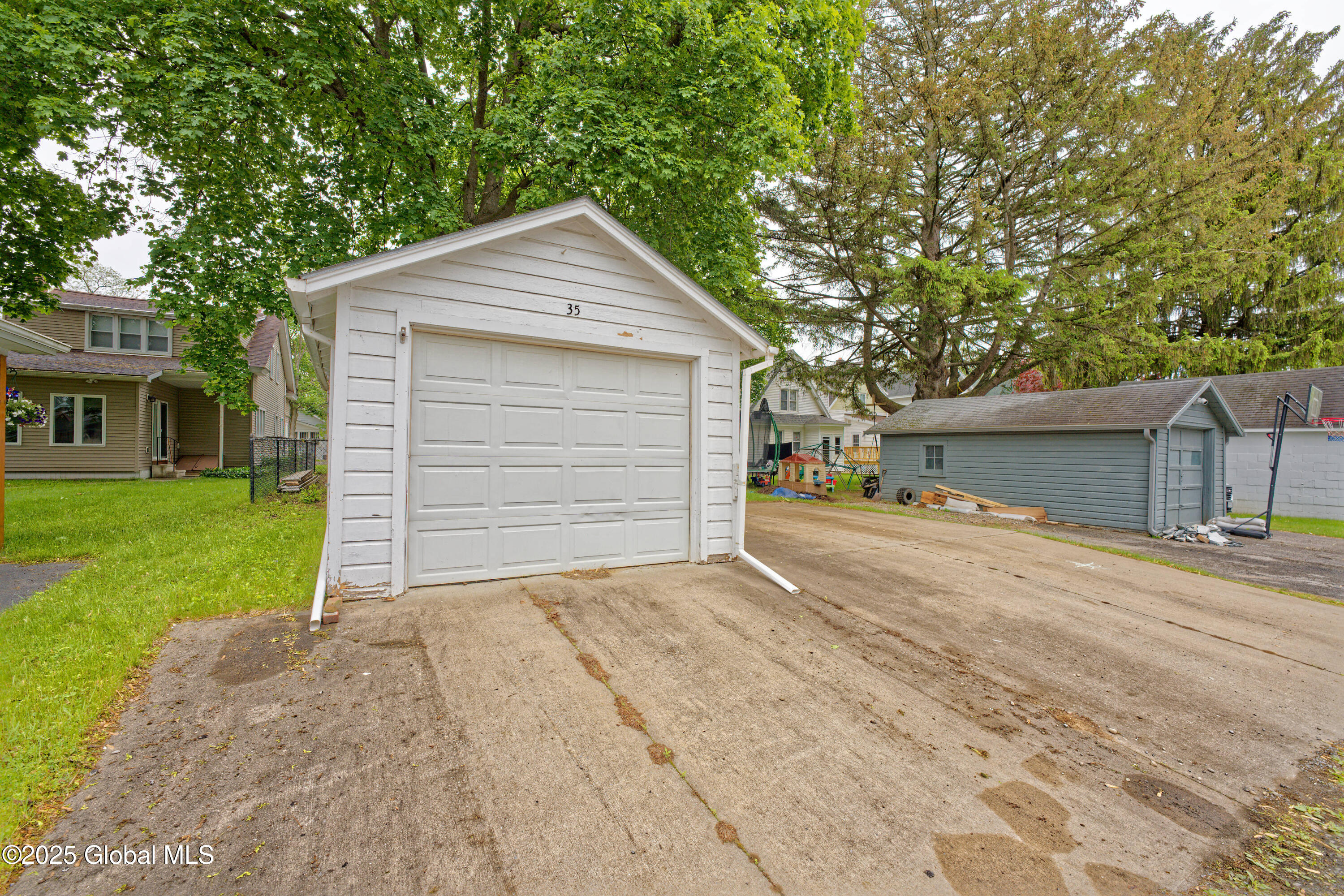 35 Wallace Street, Schenectady, New York image 41