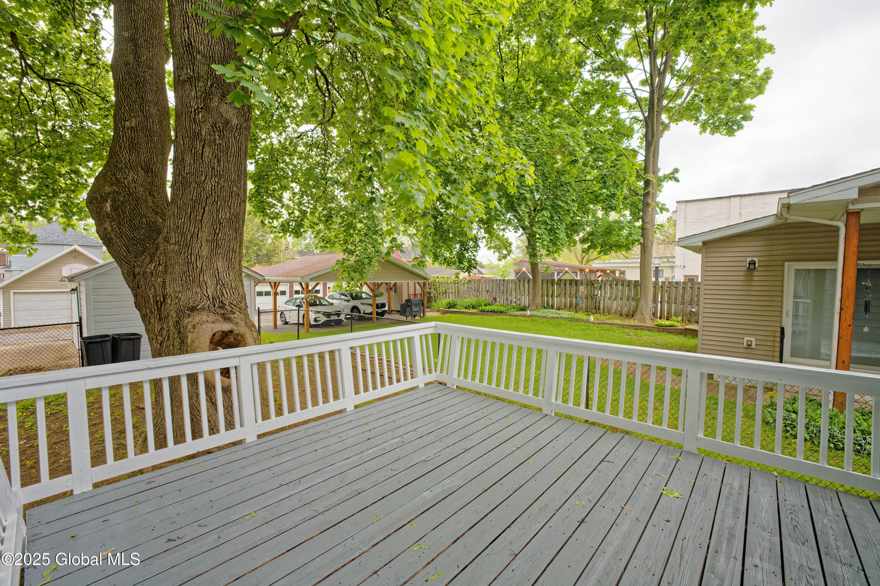 35 Wallace Street, Schenectady, New York image 33