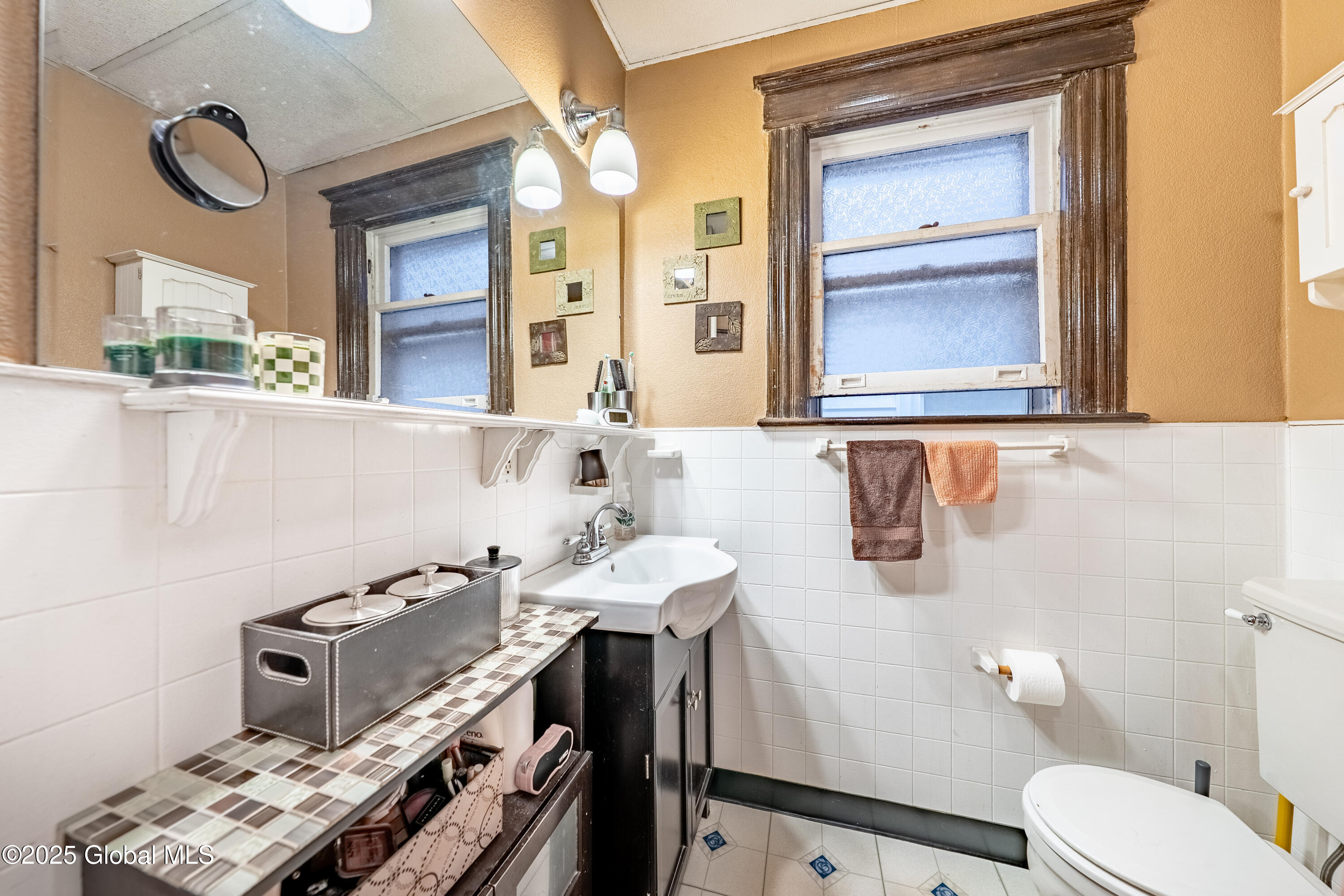 58 N Allen Street, Albany, New York image 14