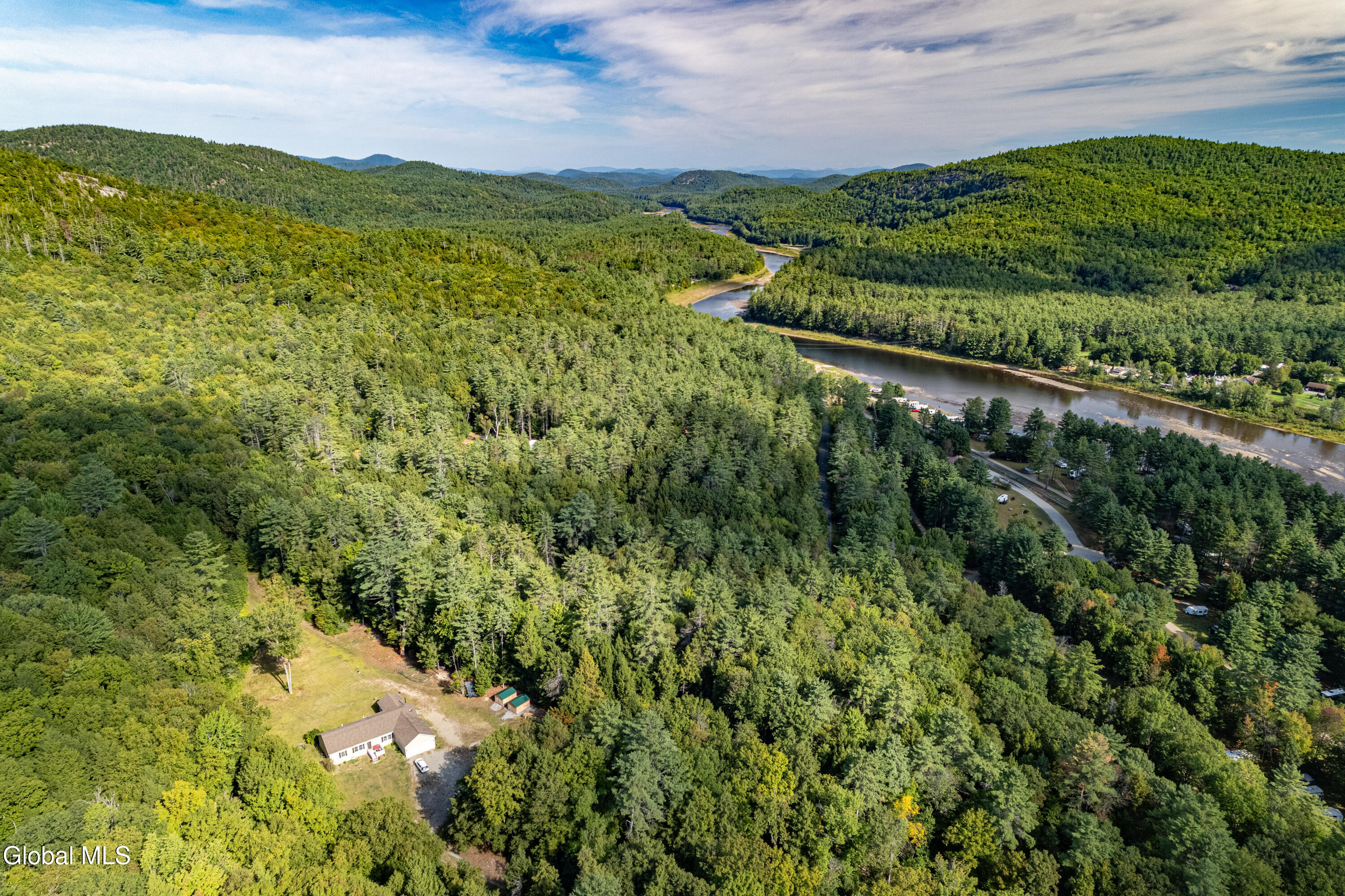 489 River Road