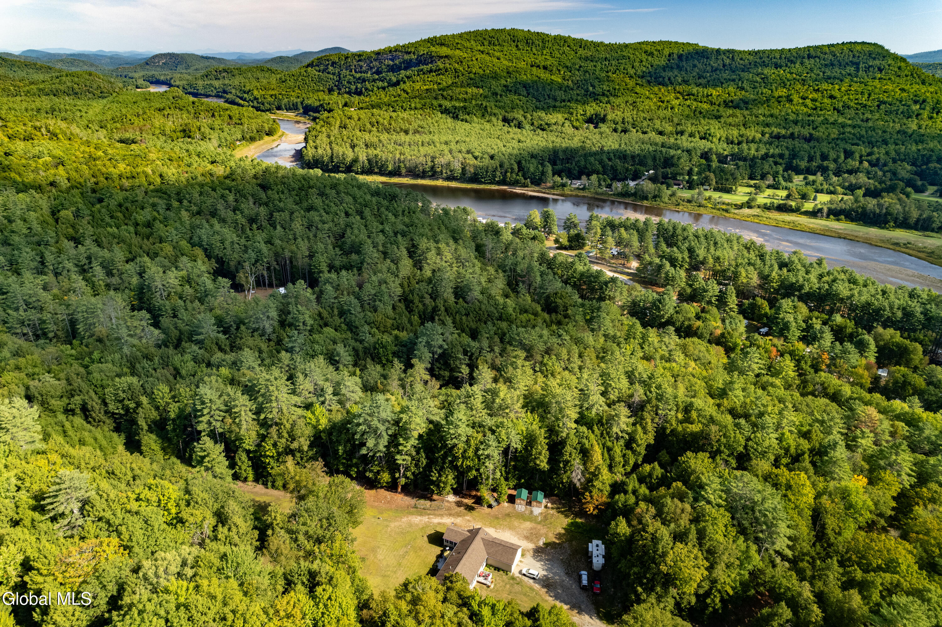 489 River Road