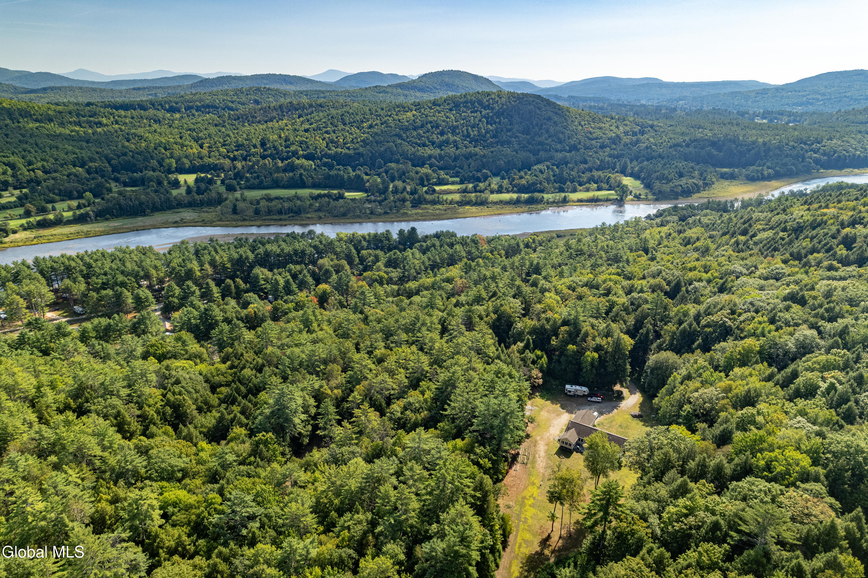 489 River Road