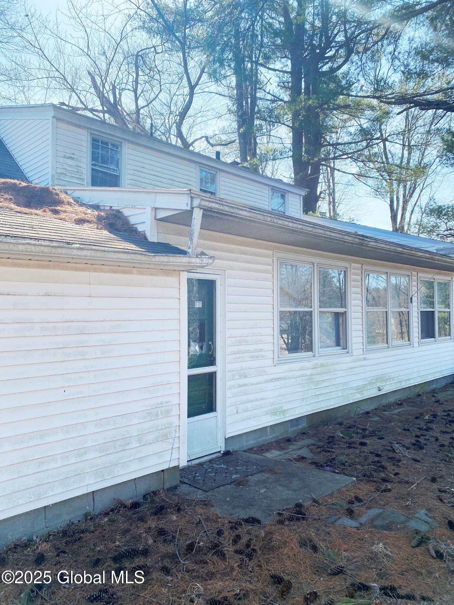 119 Orchard Street, Delmar, New York image 8