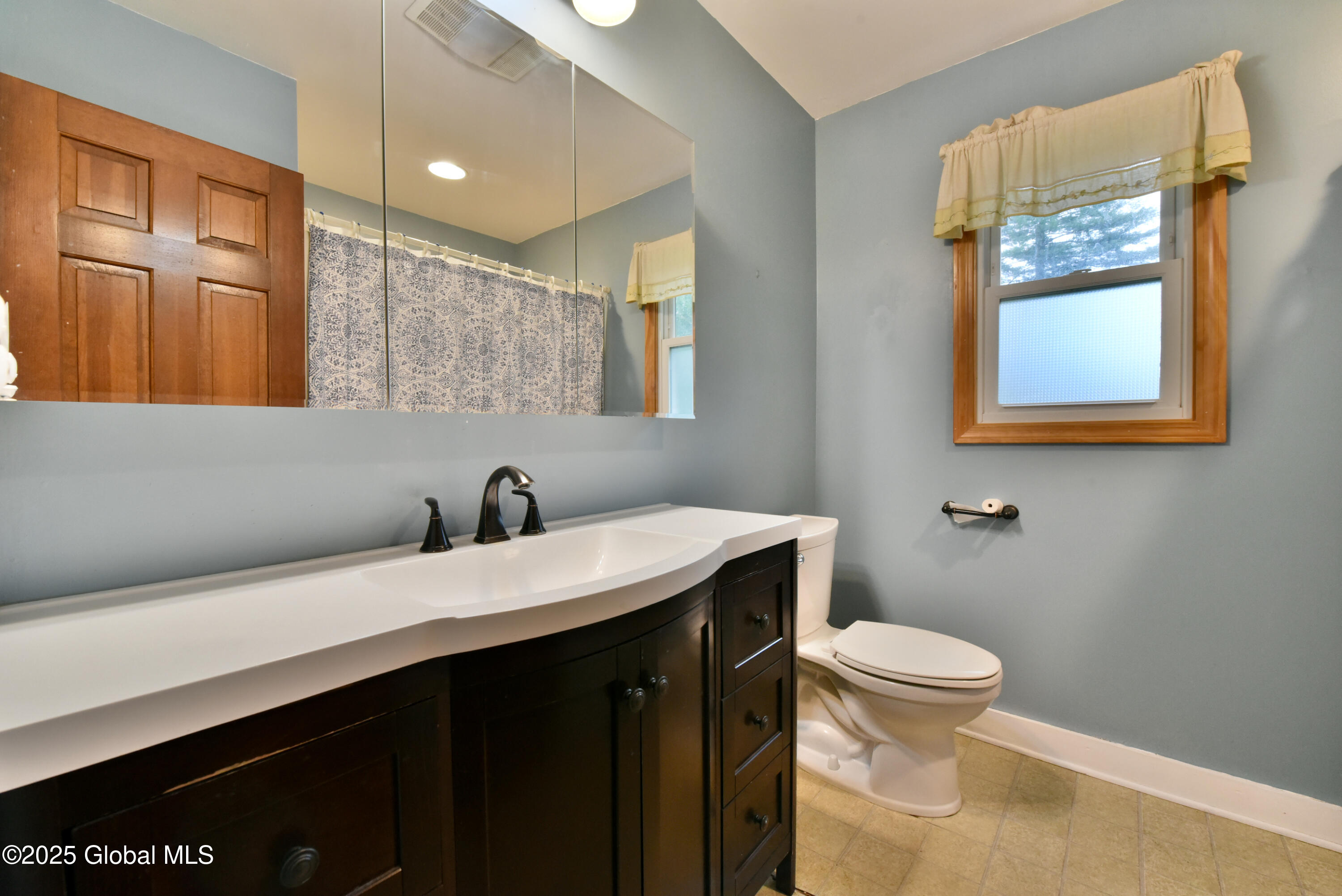 21 Cedarcrest Drive, Saratoga Springs, New York image 32